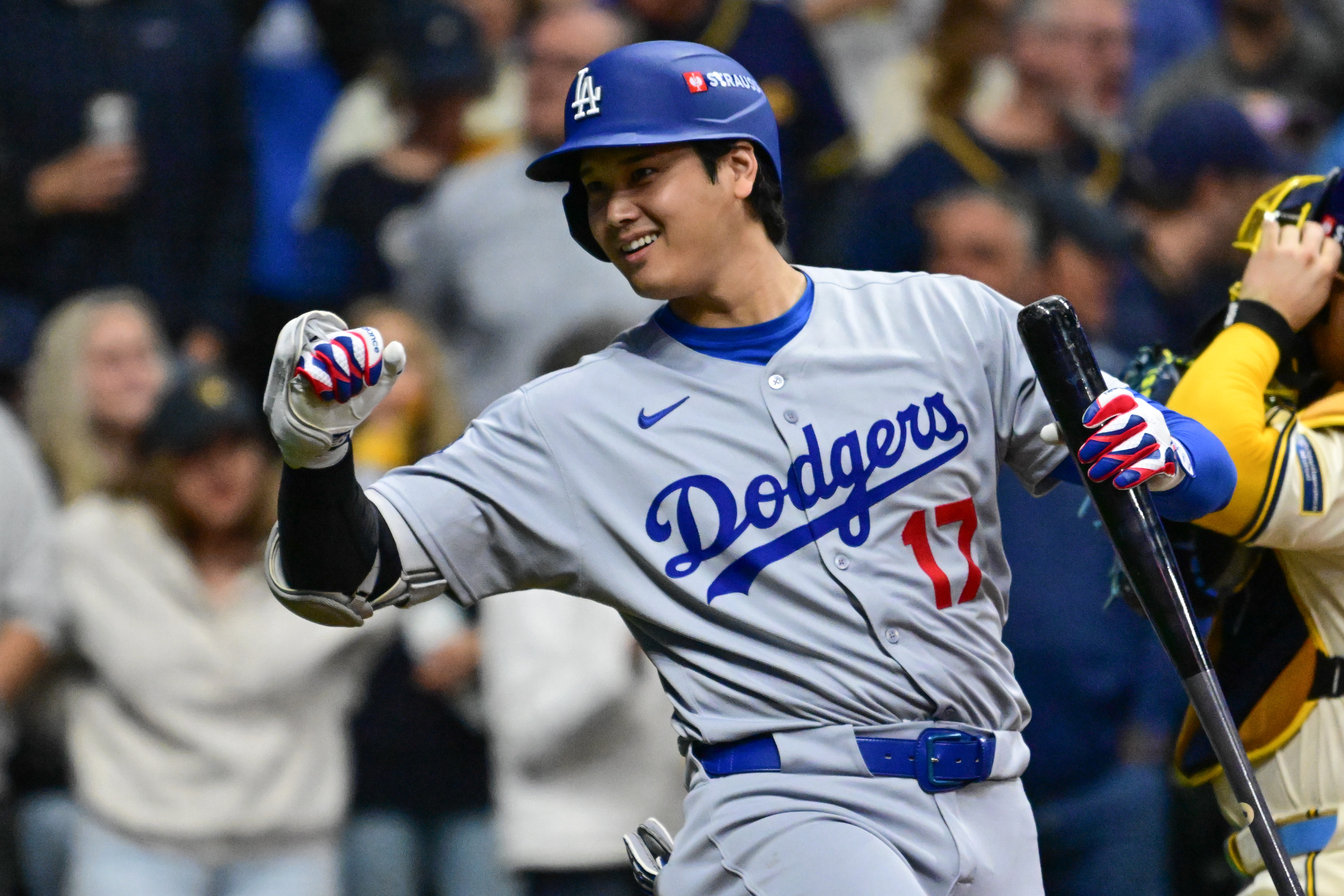 Brewers vs. Dodgers Player Props Tonight: MLB Picks & Best Bets for NLCS Game 3