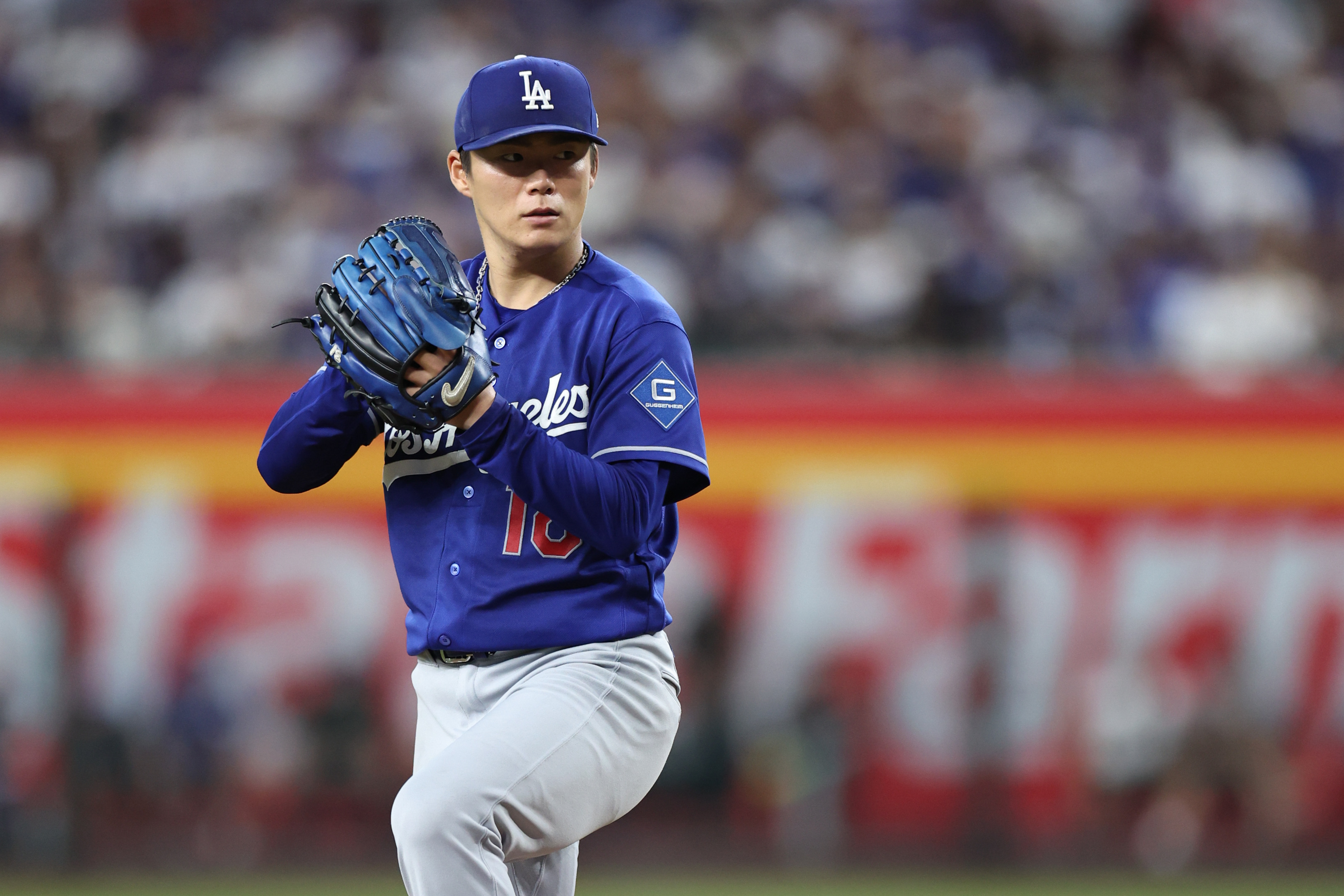 Los Angeles Dodgers pitcher Yoshinobu Yamamoto throws as we make our best Brewers vs. Dodgers prediction.