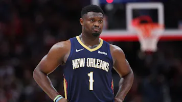 Zion Williamson #1 of the New Orleans Pelicans reacts against the Chicago Bulls as we make our Pelicans vs. Kings NBA player prop picks and predictions.
