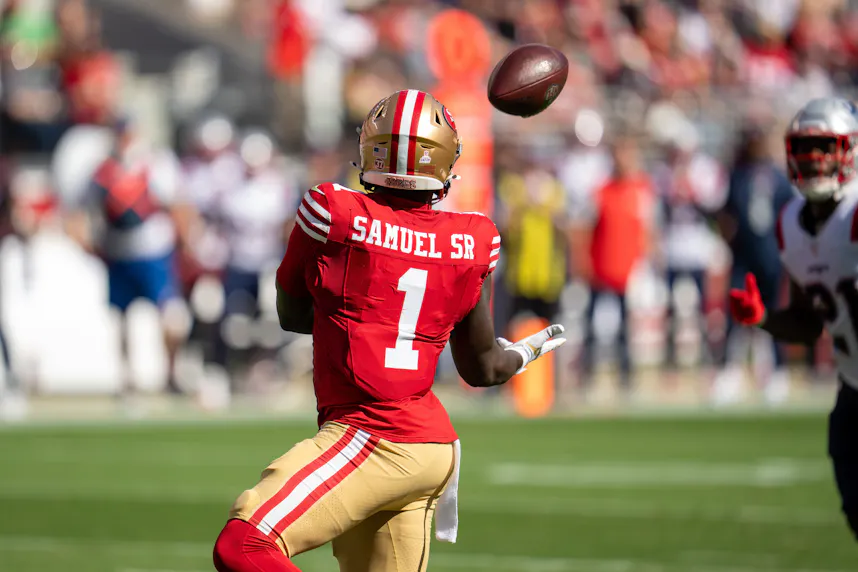 San Francisco 49ers wide receiver Deebo Samuel catches a pass against the New England Patriots.
