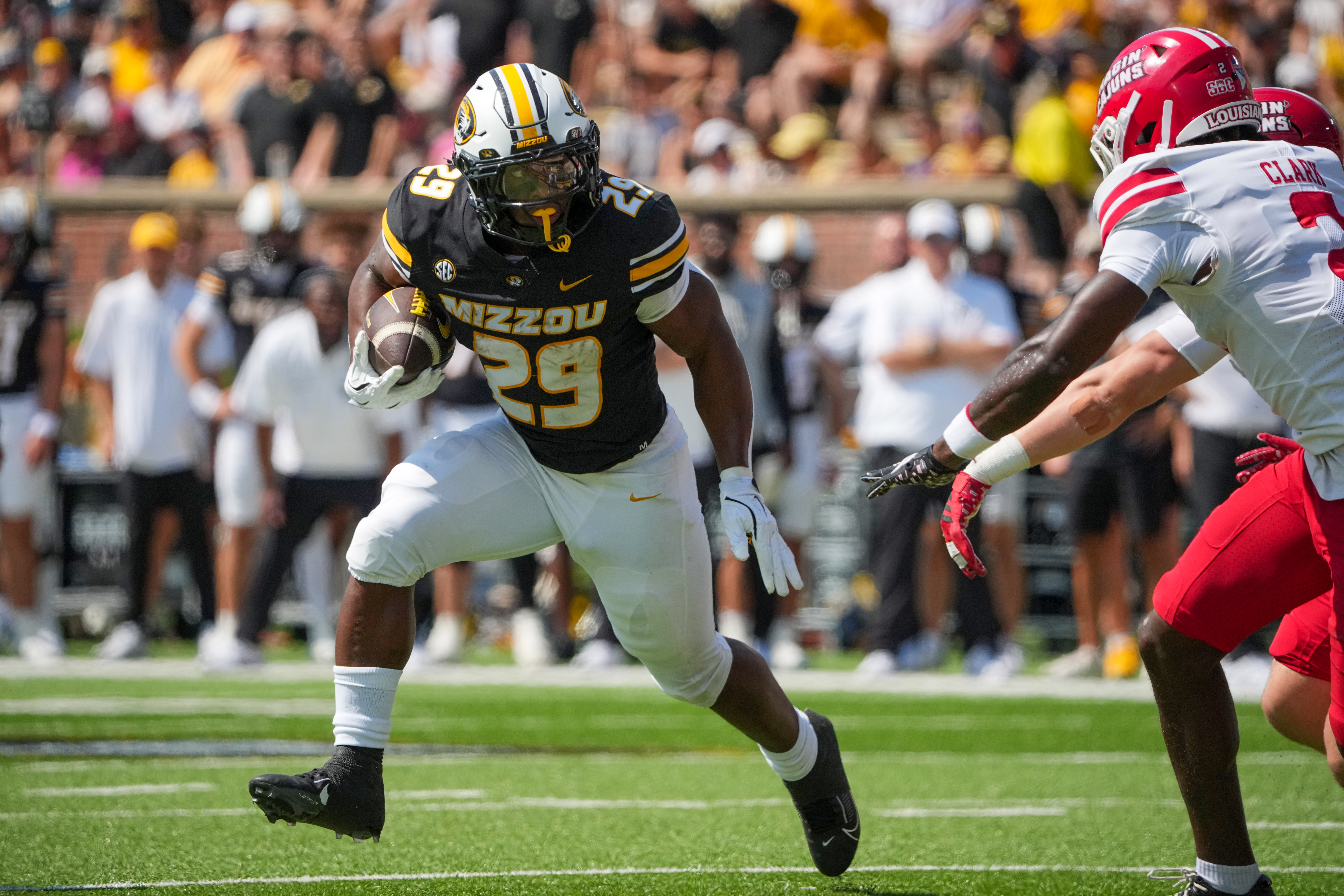 College Football Picks Against the Spread: Week 4 Best Bets & ATS Predictions