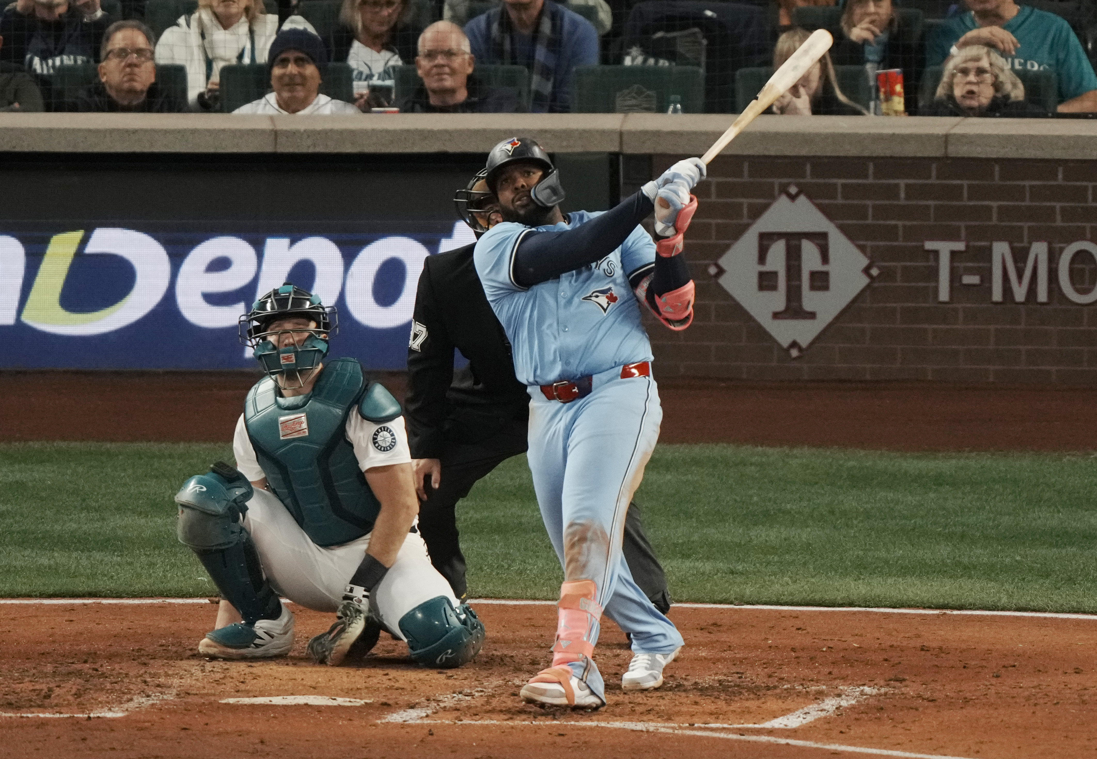 Blue Jays vs. Mariners Player Props Tonight: MLB Expert Picks for ALCS Game 4