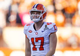 Clemson vs. LSU Prediction: College Football Week 1 Opening Odds & Early Pick