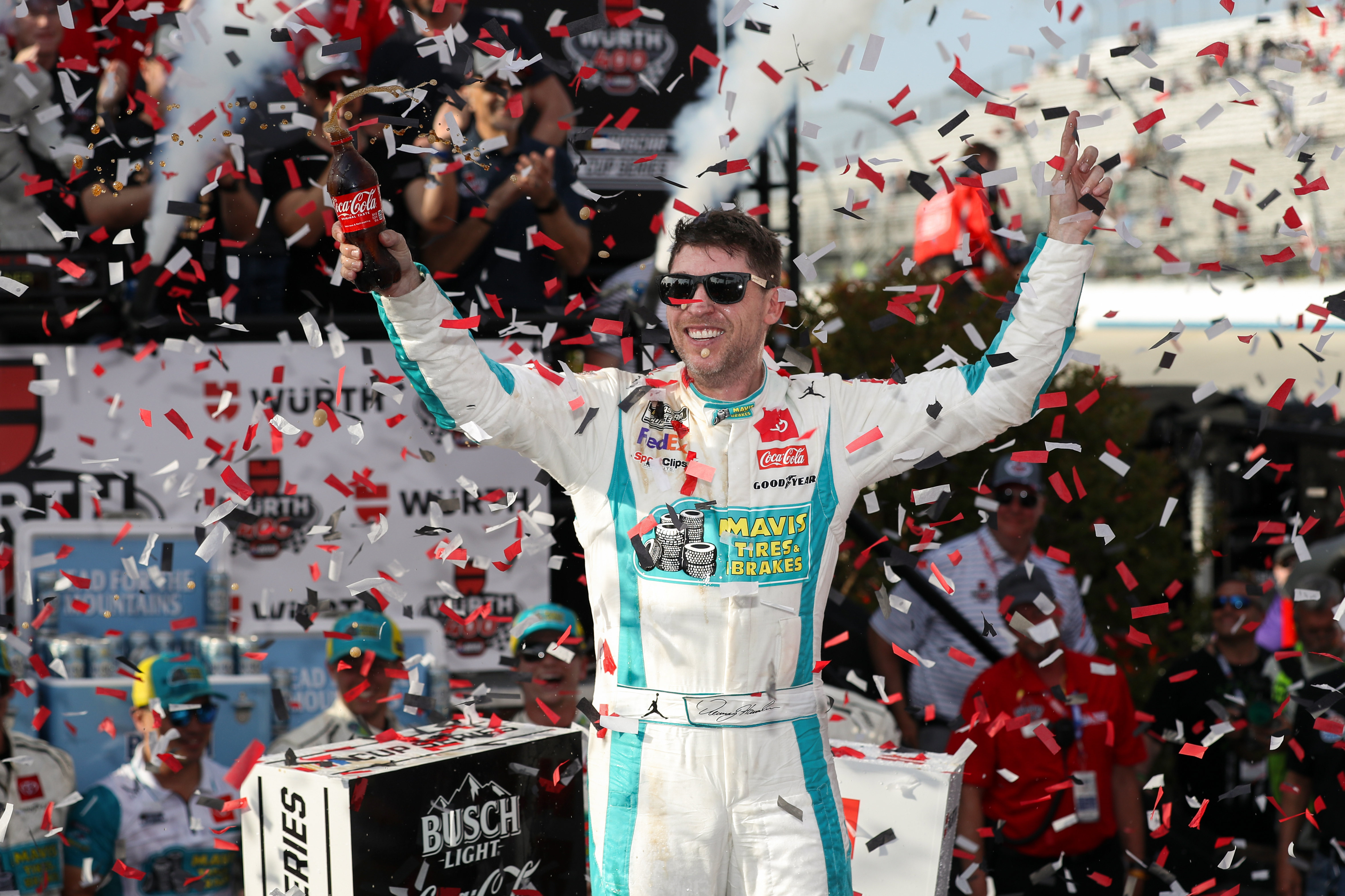NASCAR AI Predictions at Dover 2025: ChatGPT's Picks for Autotrader EchoPark Automotive 400