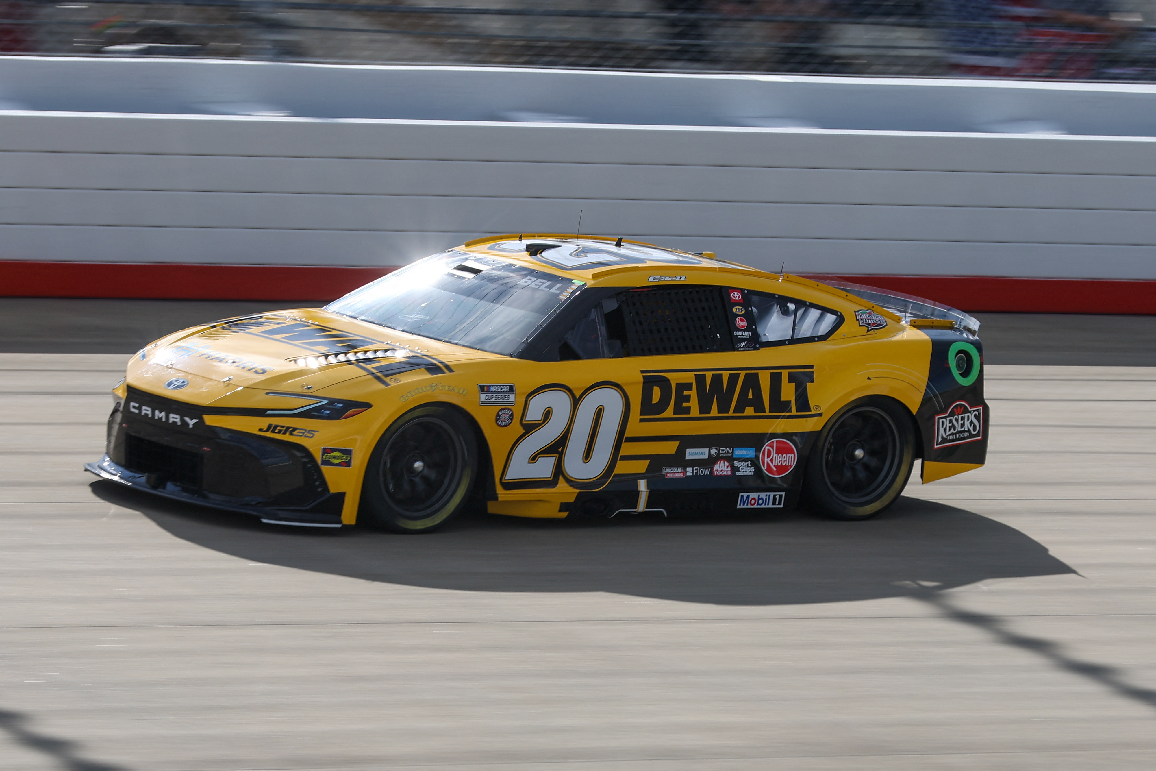 🏁 FireKeepers Casino 400 Predictions & Odds 2026: NASCAR Picks, Props, Best Bets at Michigan