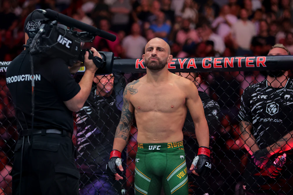 UFC 333 Best Bets for Abu Dhabi: Evloev by Decision, Yan & More