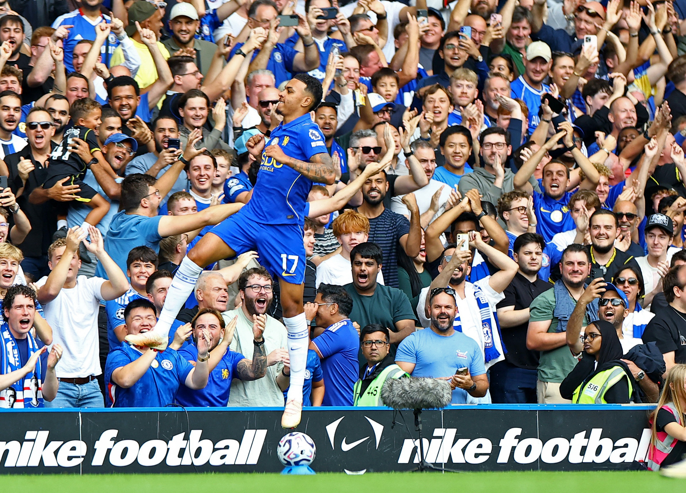 Pictured: Chelsea star Morgan Rogers, who is highlighted in our Premier League Goal Scorer Picks Matchweek 5: EPL Expert Picks & Predictions. Photo by Action Images via Reuters/Peter Cziborra.
