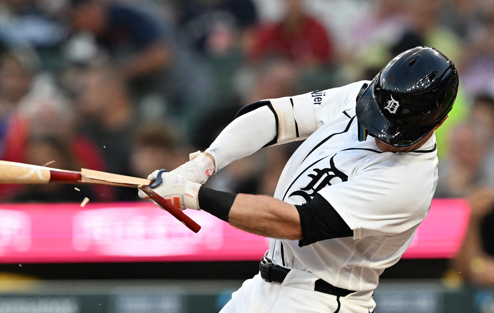 Kevin McGonigle swings at a pitch as we make our best home run predictions.