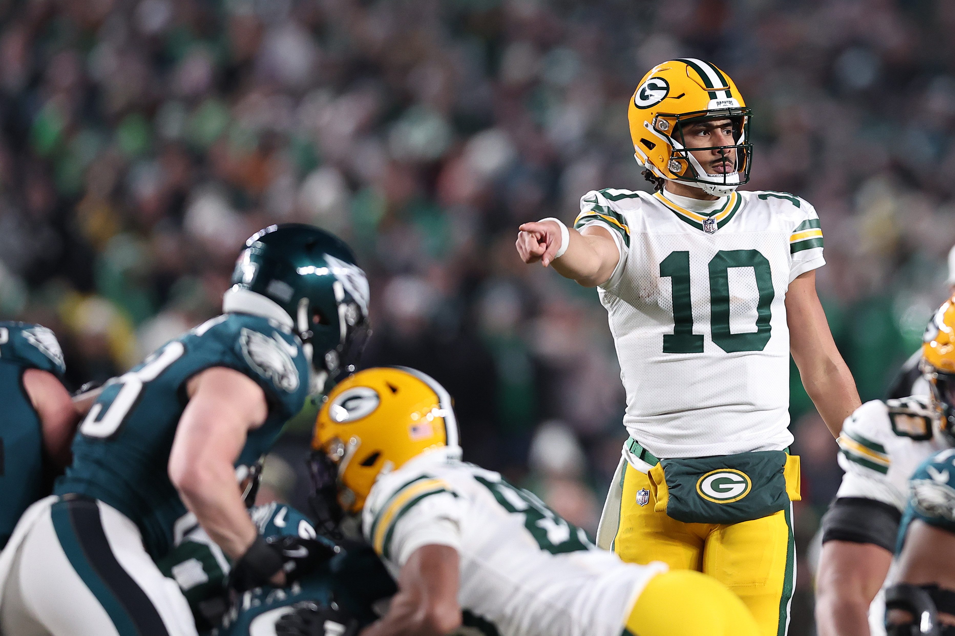 NFL MVP Odds 2025-26: Early Prediction & Betting Favorites as Training Camps Begin