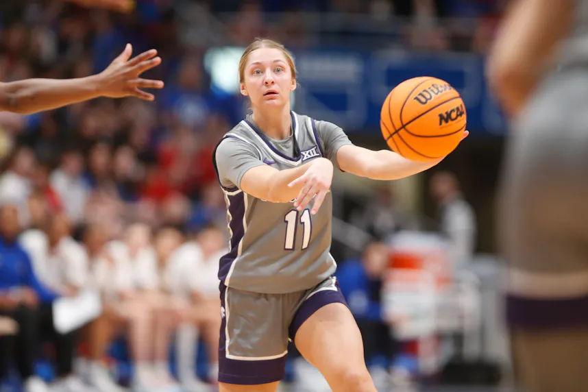 Kansas State freshman guard Taryn Sides passes the ball as we look at Kansas casino revenue for November 2024.
