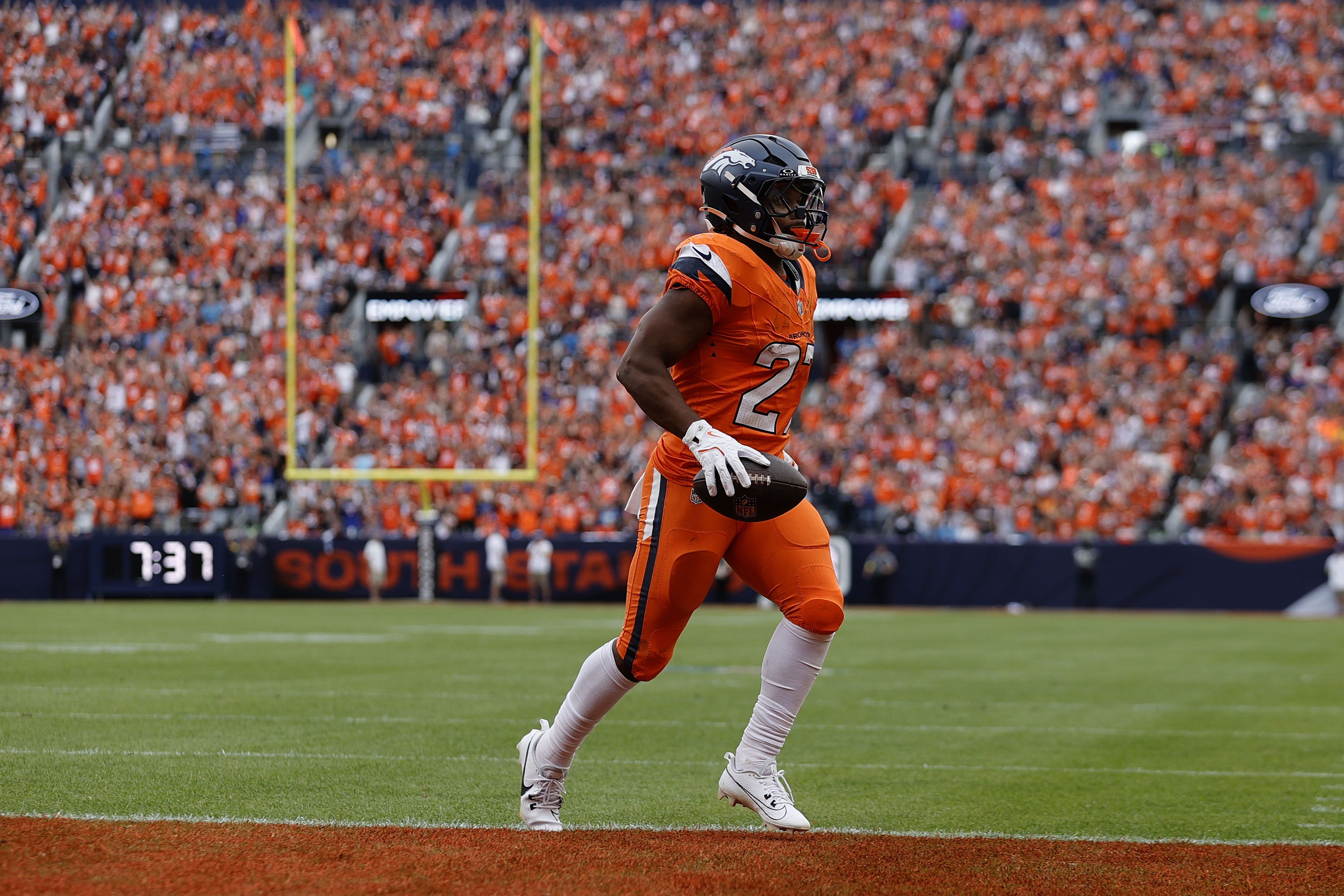Best Broncos vs. Eagles Player Prop Picks for Week 5: Brown’s Struggles to Continue