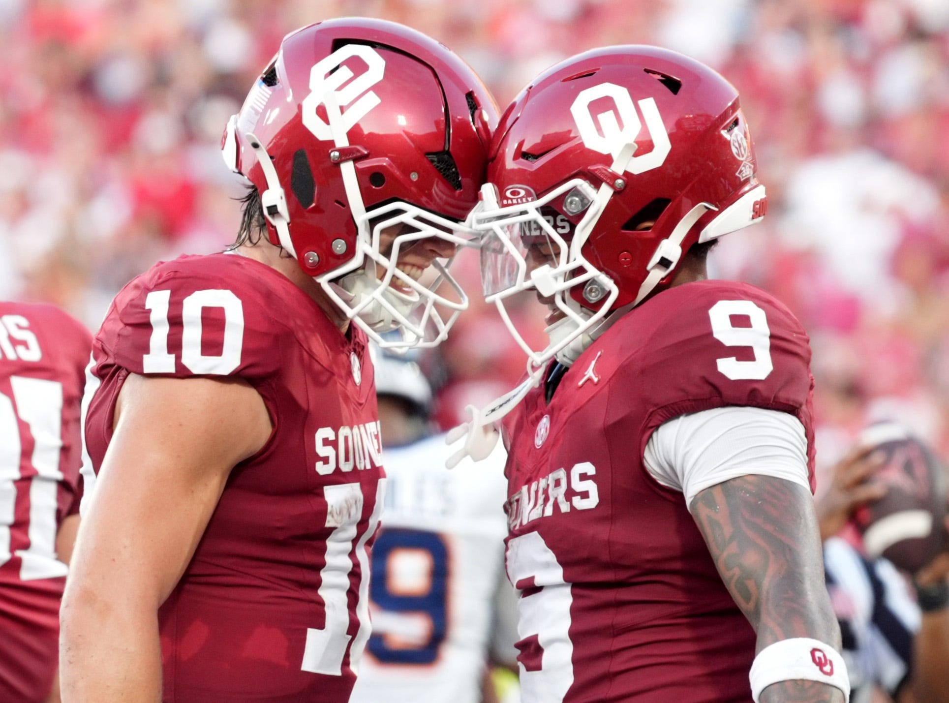Oklahoma's Lloyd Avant celebrates his touchdown with John Mateer as we make our best Texas vs. Oklahoma SGP.