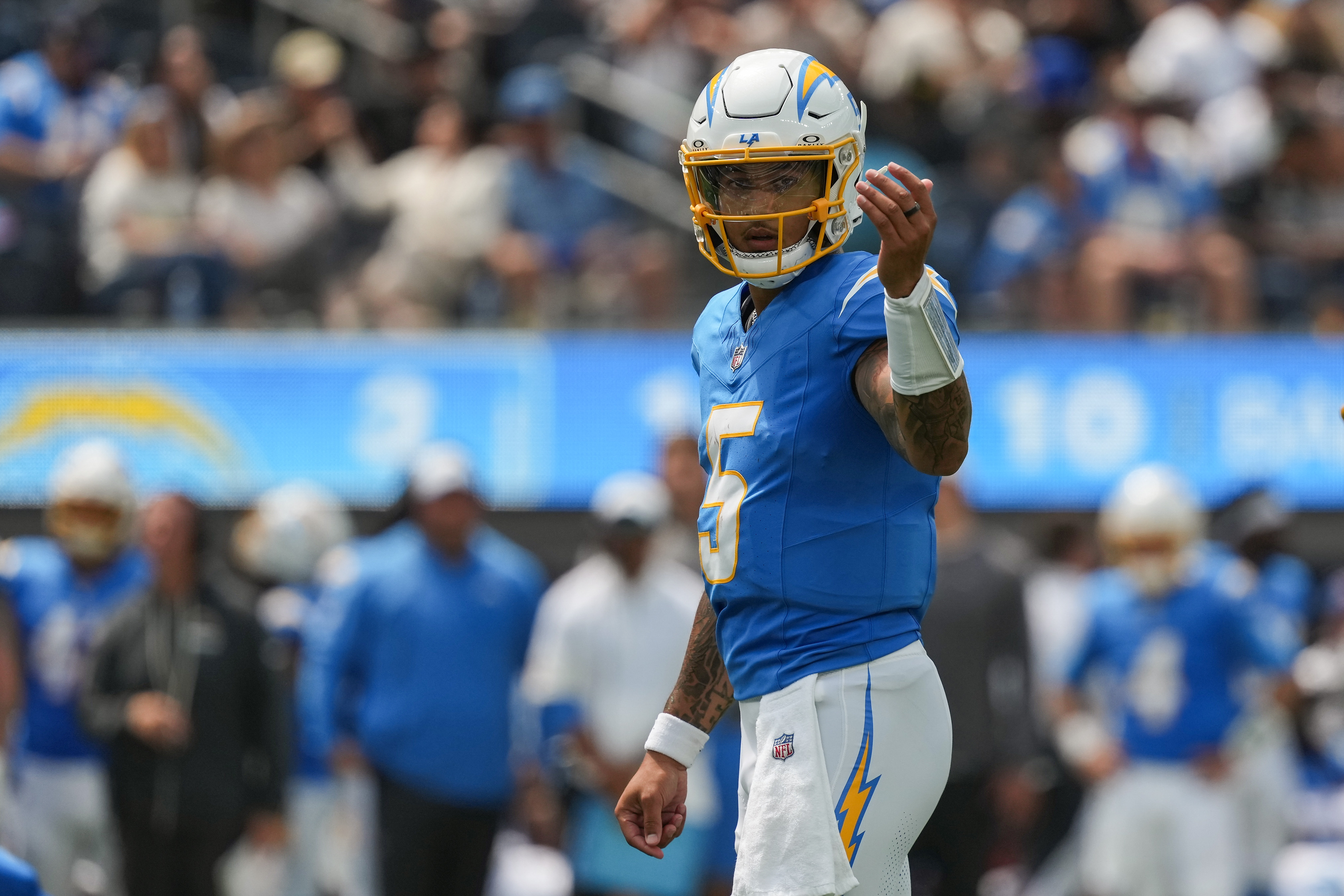 Chargers vs. 49ers Prediction, Odds & Expert Picks: NFL Preseason Week 3