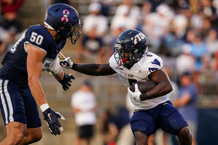 College Football Player Prop Picks Week 9: Best Odds & Prop Bets for Weekday Games