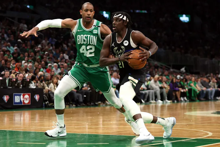 Celtics vs. Bucks Predictions, Picks & Odds: Can Milwaukee Maintain Lead for East’s Top Seed?