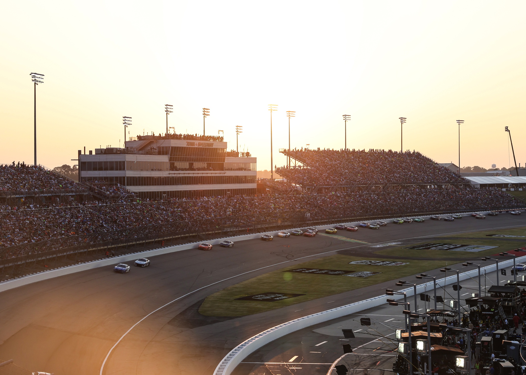 2025 NASCAR Odds & Predictions at Iowa: Expert Picks, Prop Bets for Iowa Corn 350