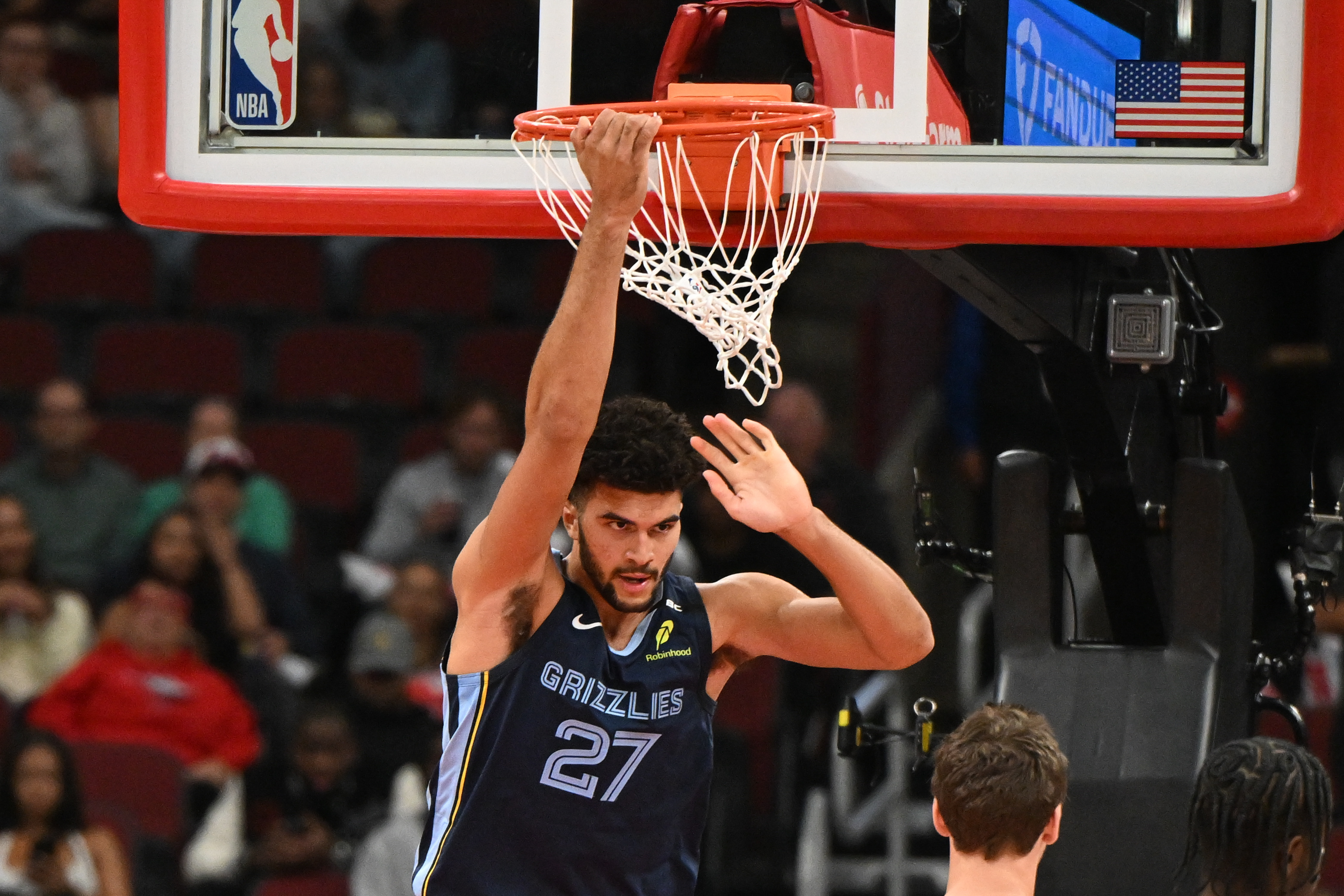 Memphis Grizzlies forward Cameron Boozer (27) during the first half against the Chicago Bulls, as we look at the NBA Rookie of the Year odds. 