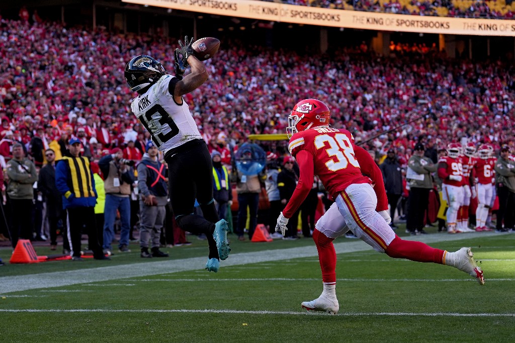 Chiefs-Jaguars Divisional Round: Cornerback L'Jarius Sneed has