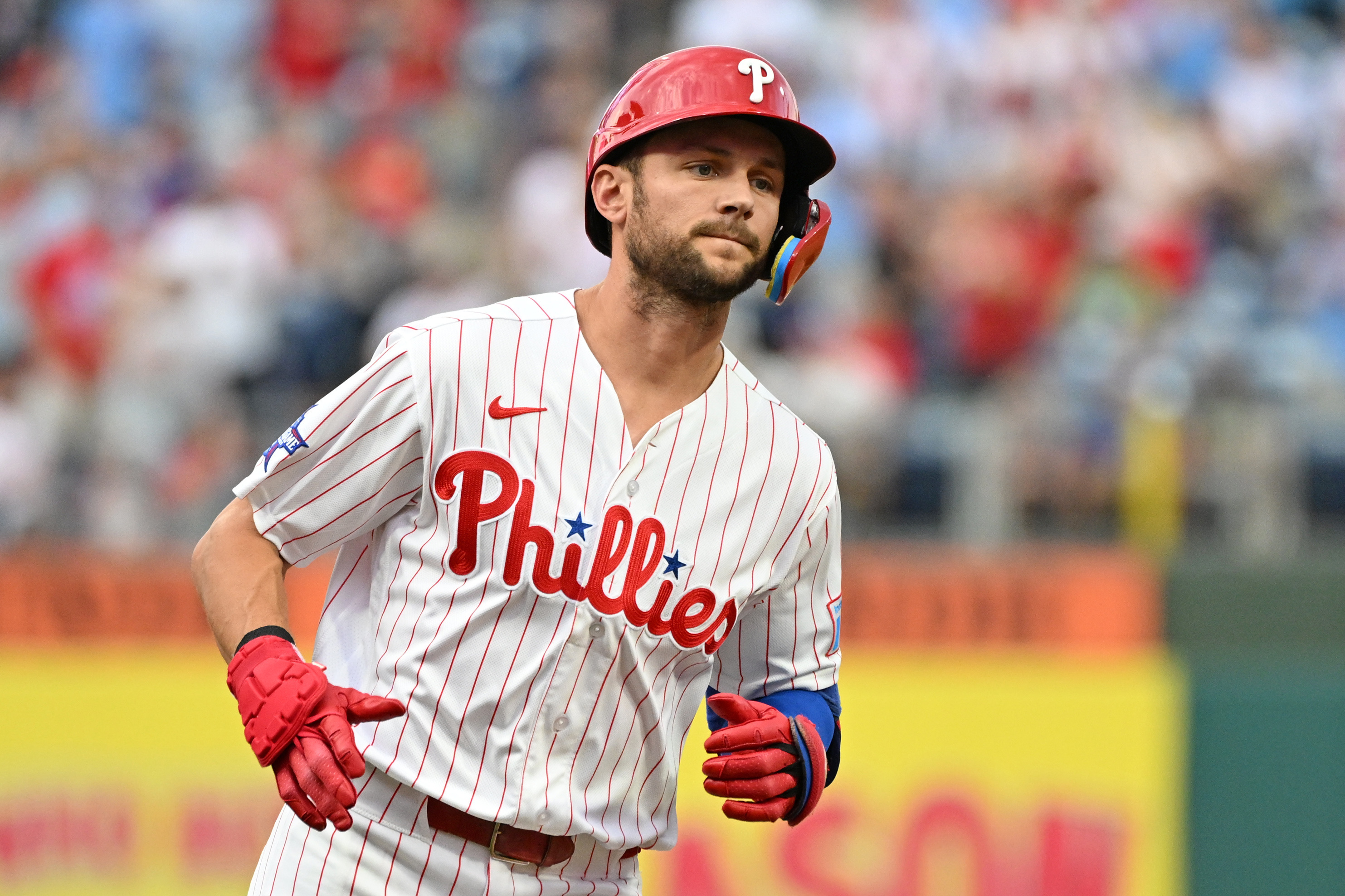 Philadelphia Phillies shortstop Trea Turner (7) runs as we break down the Phillies vs. Reds win probability.