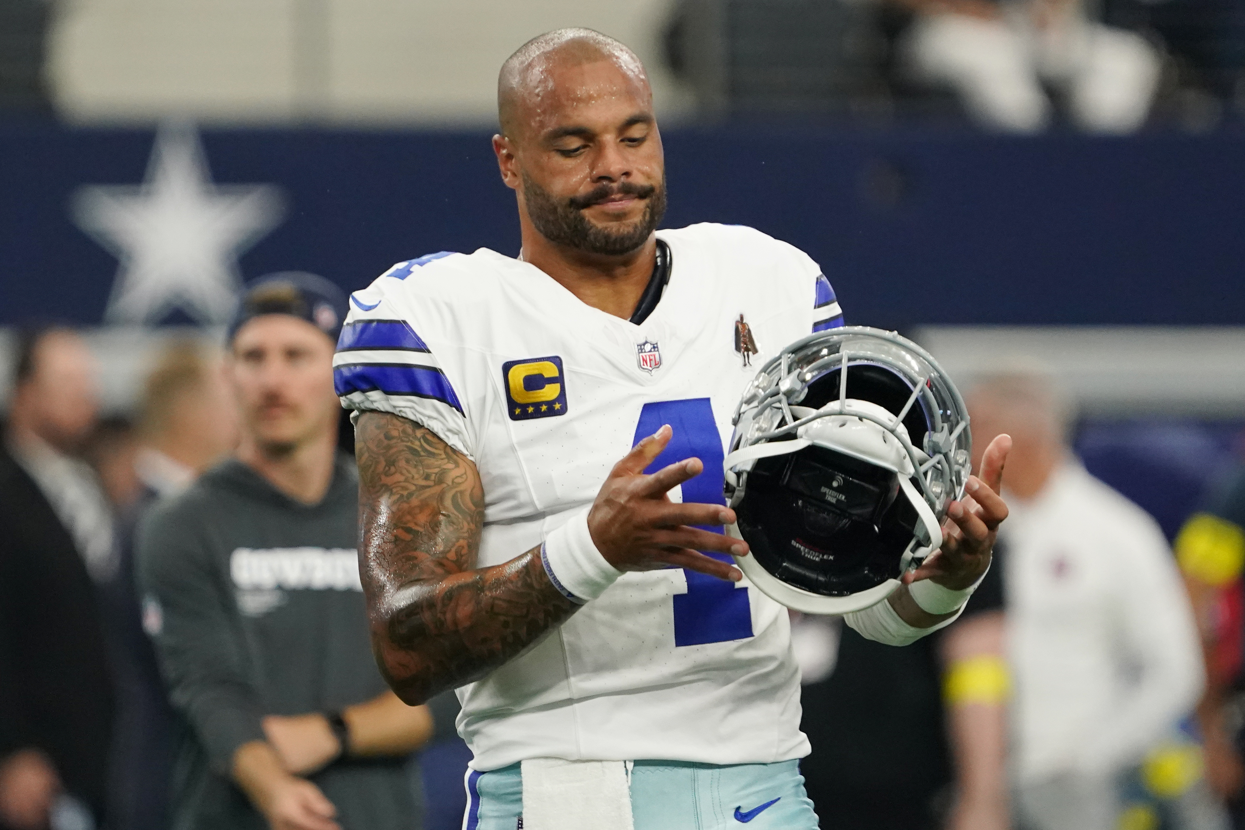 Early Packers vs. Cowboys Prediction, Odds & Picks for SNF: NFL Prime-Time Week 4