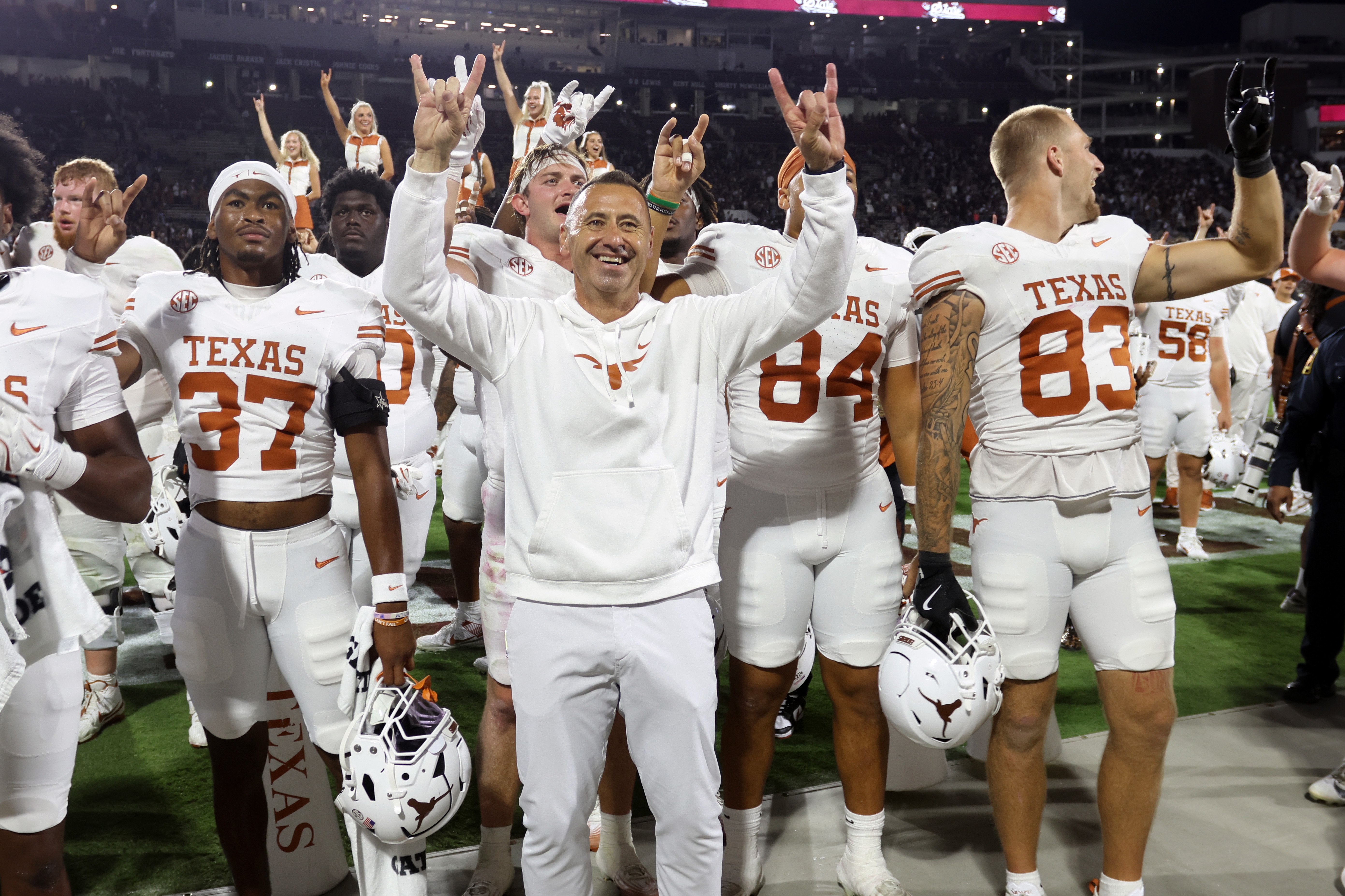 College Football Week 10 Betting Report: Most Bet Games, Spreads & Public Picks