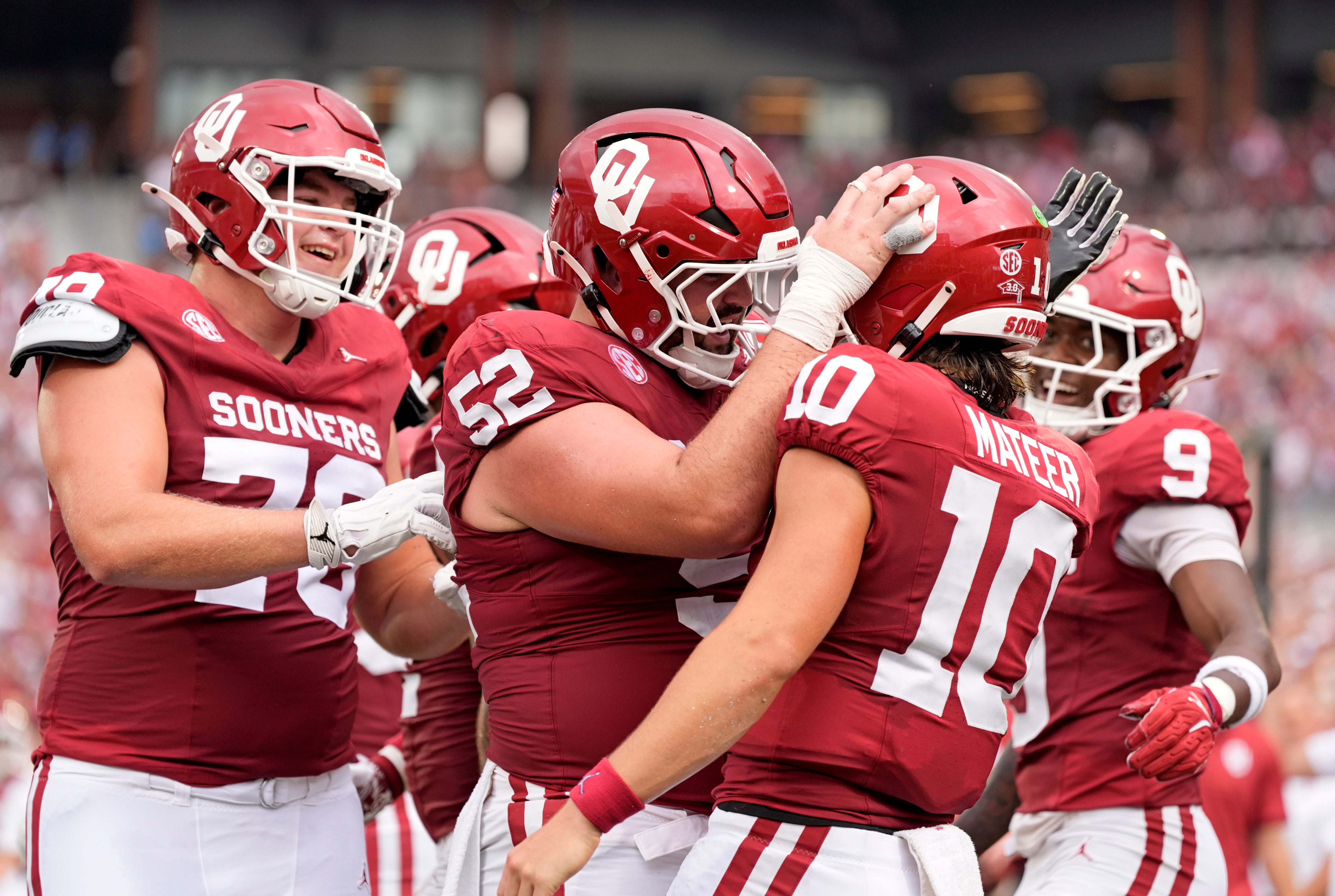 College Football Predictions 2025 Week 2: Odds & Best Bets for Top Matchups