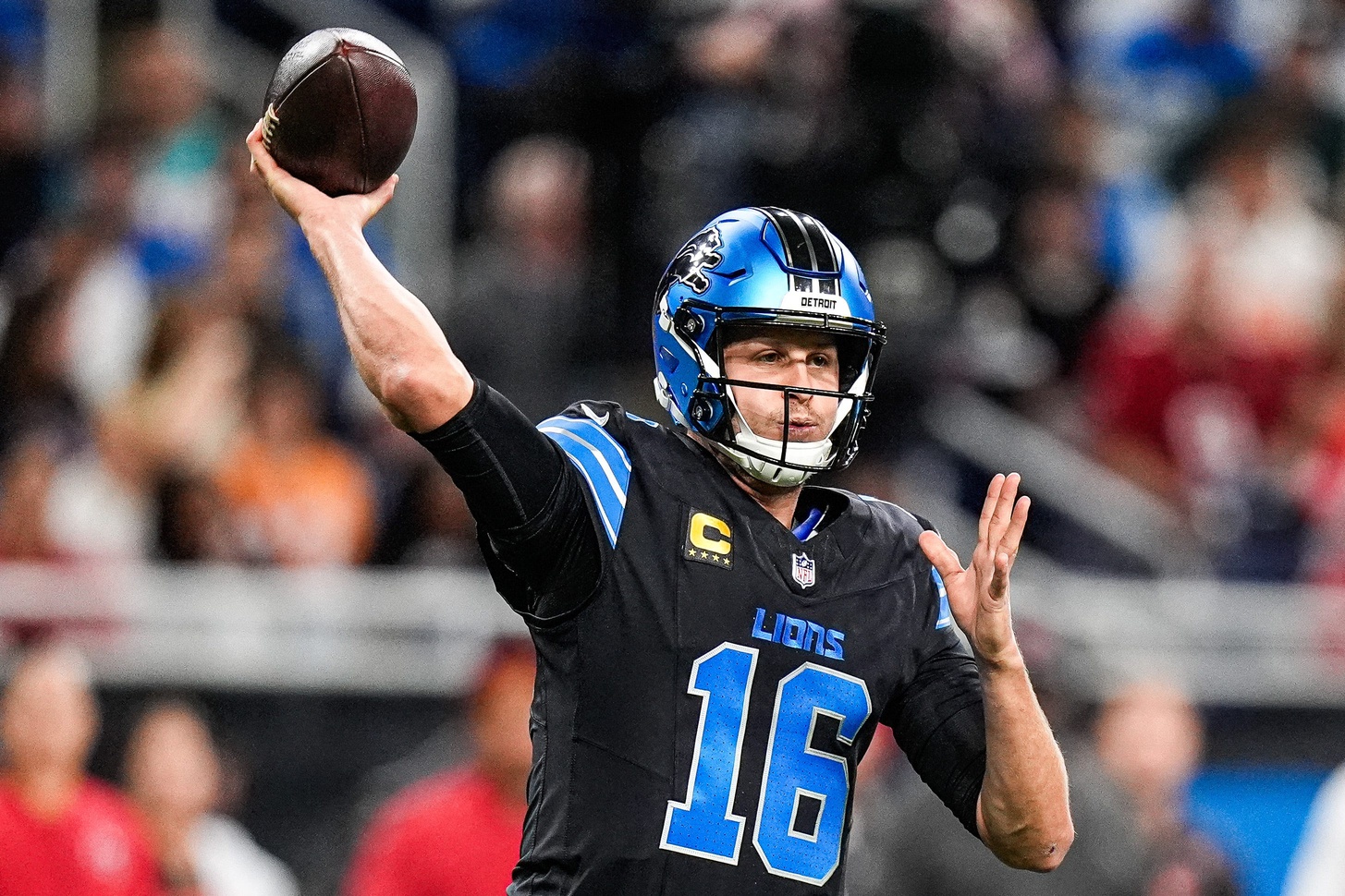 Jared Goff and his Detroit Lions, featured in my NFL Picks Against the Spread Week 9, in action against Tampa Bay. 