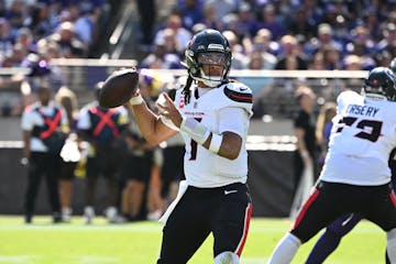 Texans vs. Seahawks Player Props Tonight: Monday Night Football Week 7 Expert Picks