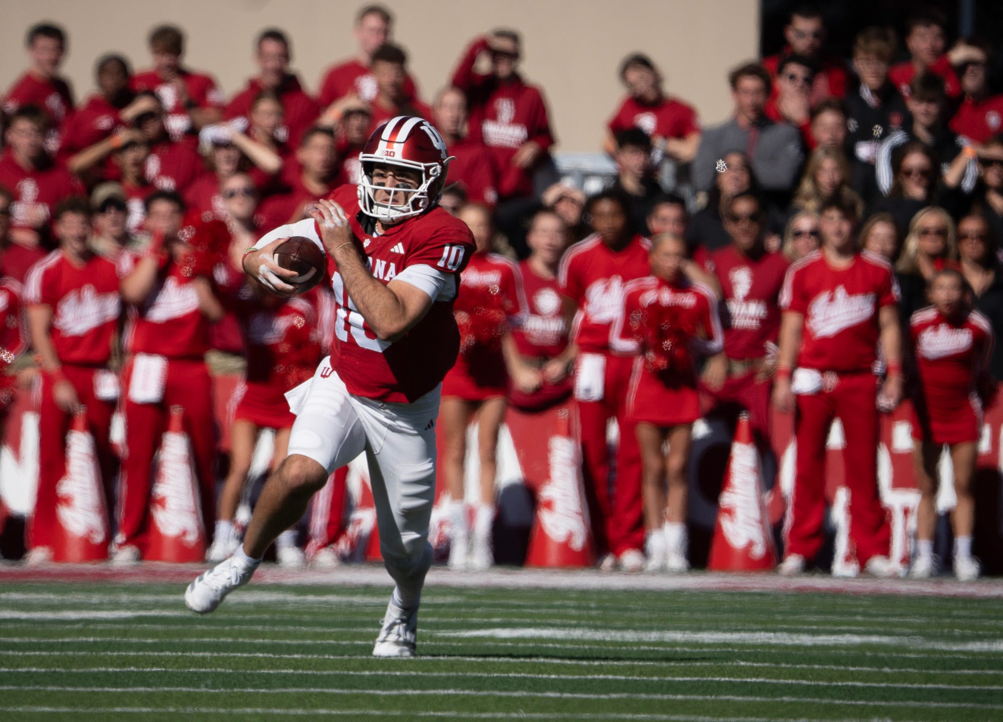 Pictured: Hoosiers quarterback Josh Hoover in action as we break down our Minnesota vs. Indiana Prediction. Photo by USA TODAY Network via Reuters Connect.