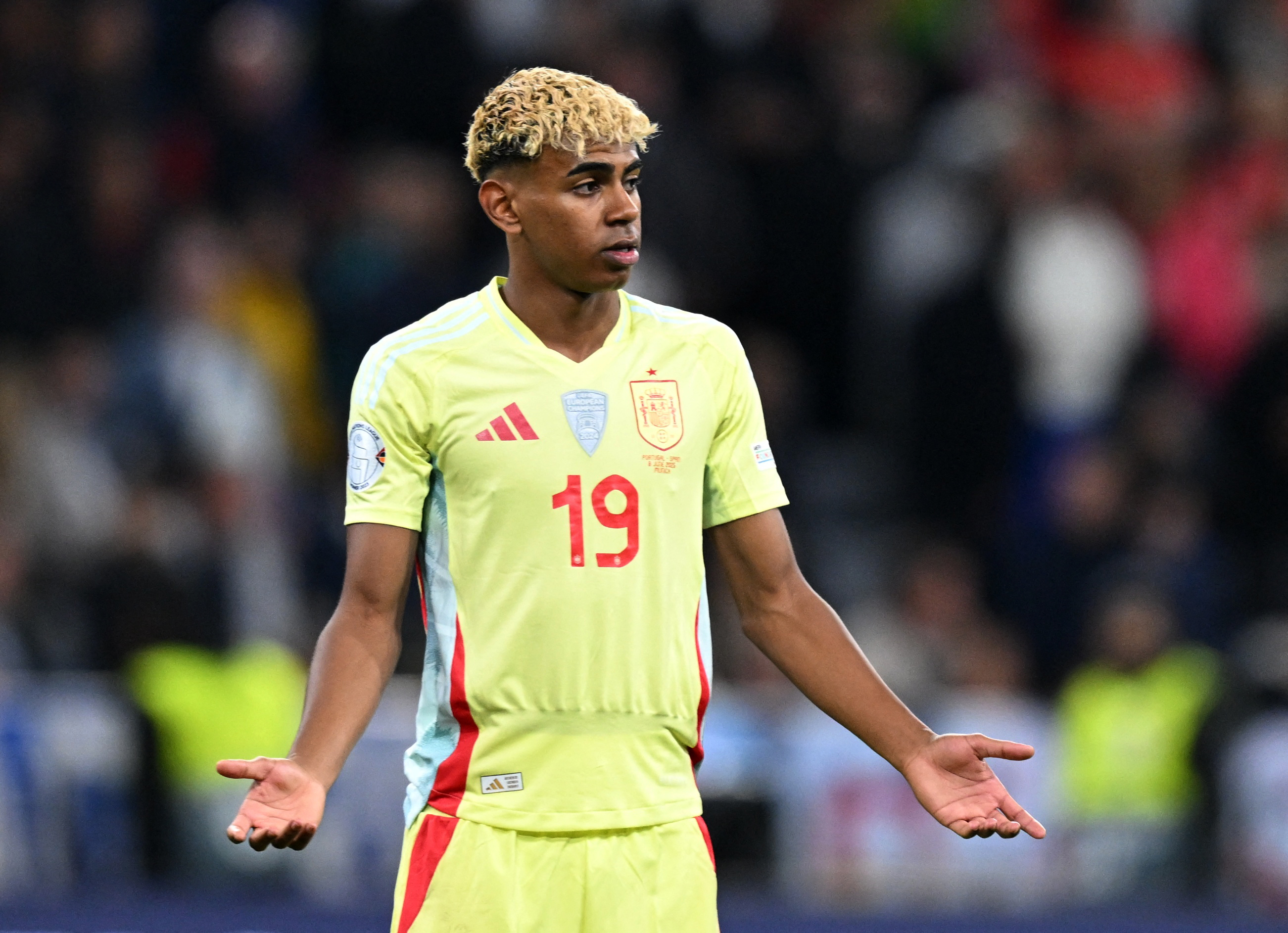 Lamine Yamal in action for Spain as we provide the 2026 World Cup Odds at prediction markets.