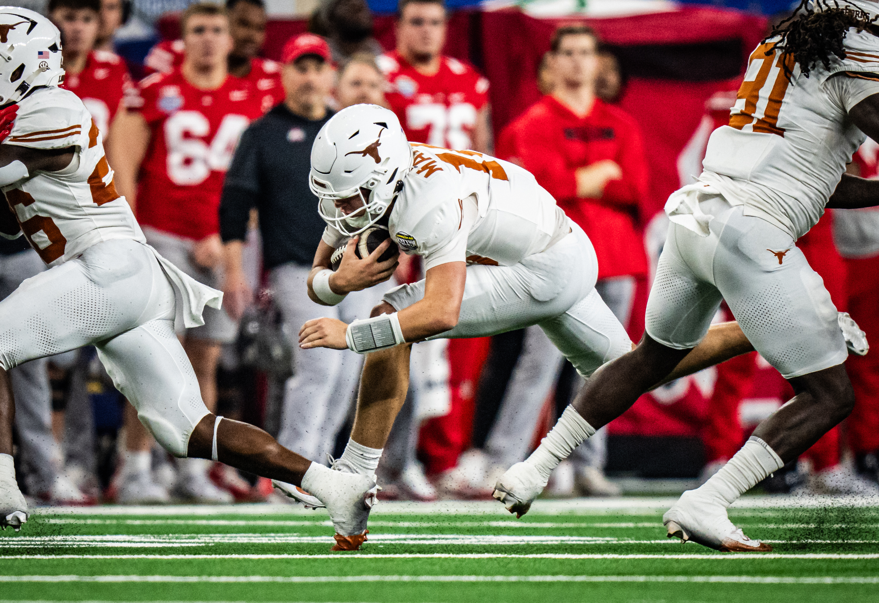 Texas vs. Ohio State Prediction, Odds & Expert Picks Today: College Football Week 1 Best Bets