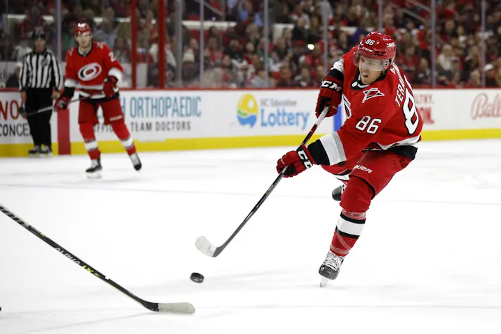 Best NHL Shot Parlays Today: Picks, Predictions for Tuesday's Games