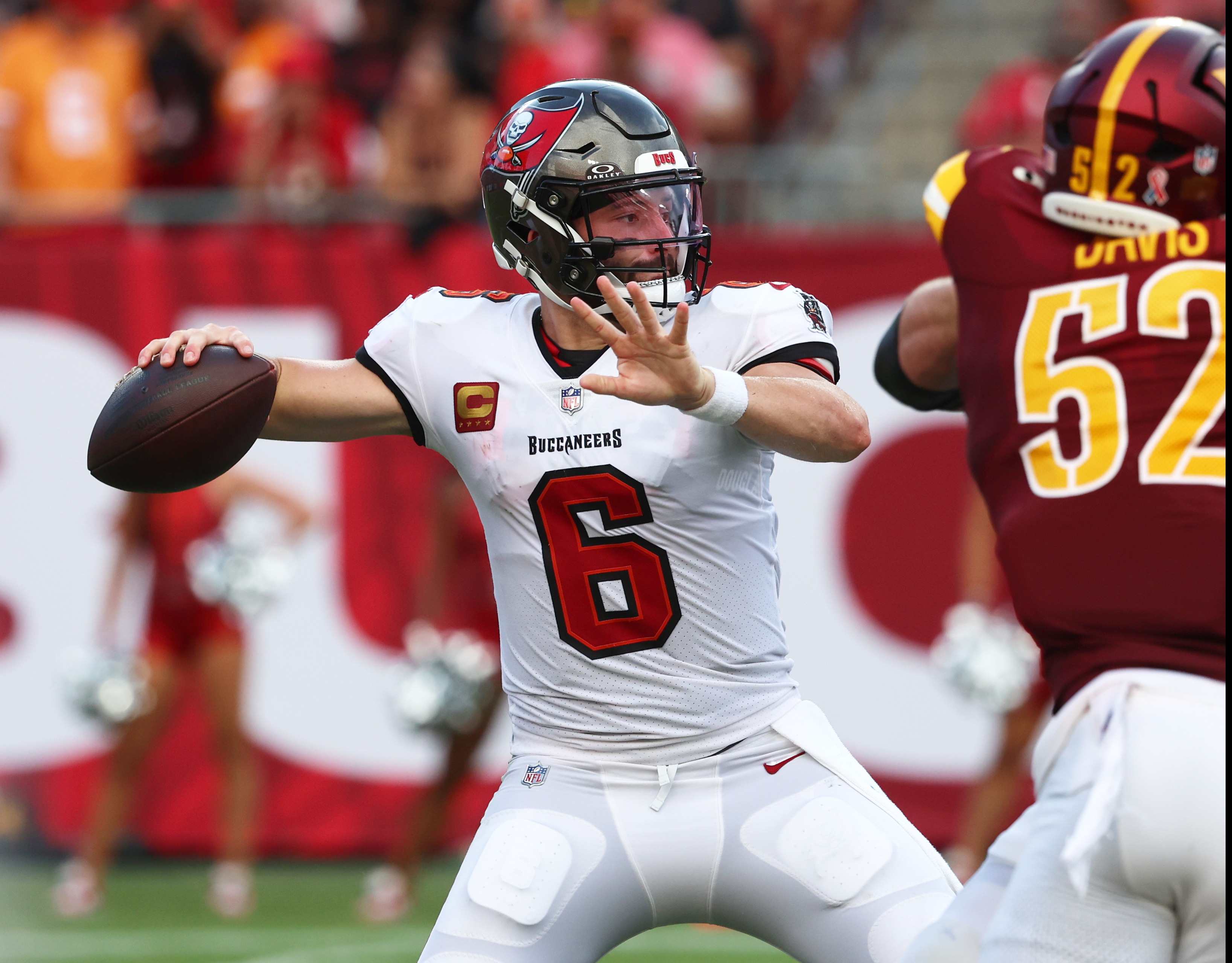 Commanders vs. Buccaneers Early Picks, Predictions & Odds for Wild Card Weekend