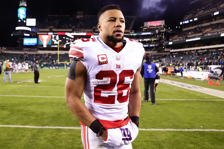 Saquon Barkley of the New York Giants walks off the field after losing to the Philadelphia Eagles 38-7 in the NFC Divisional Playoff game as we look at our Giants-Cowboys prediction.