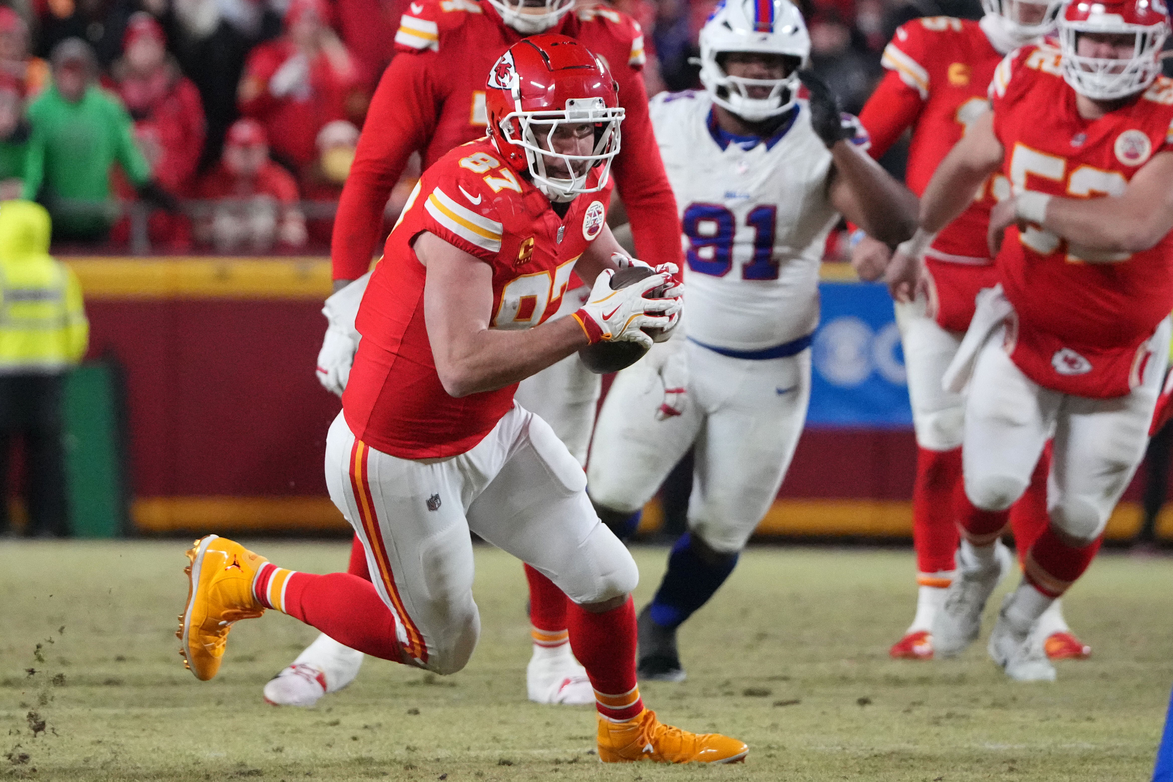 Chiefs vs. Eagles Prediction, Super Bowl Picks & Odds Today: Chiefs Ooze 3-Peat Vibes