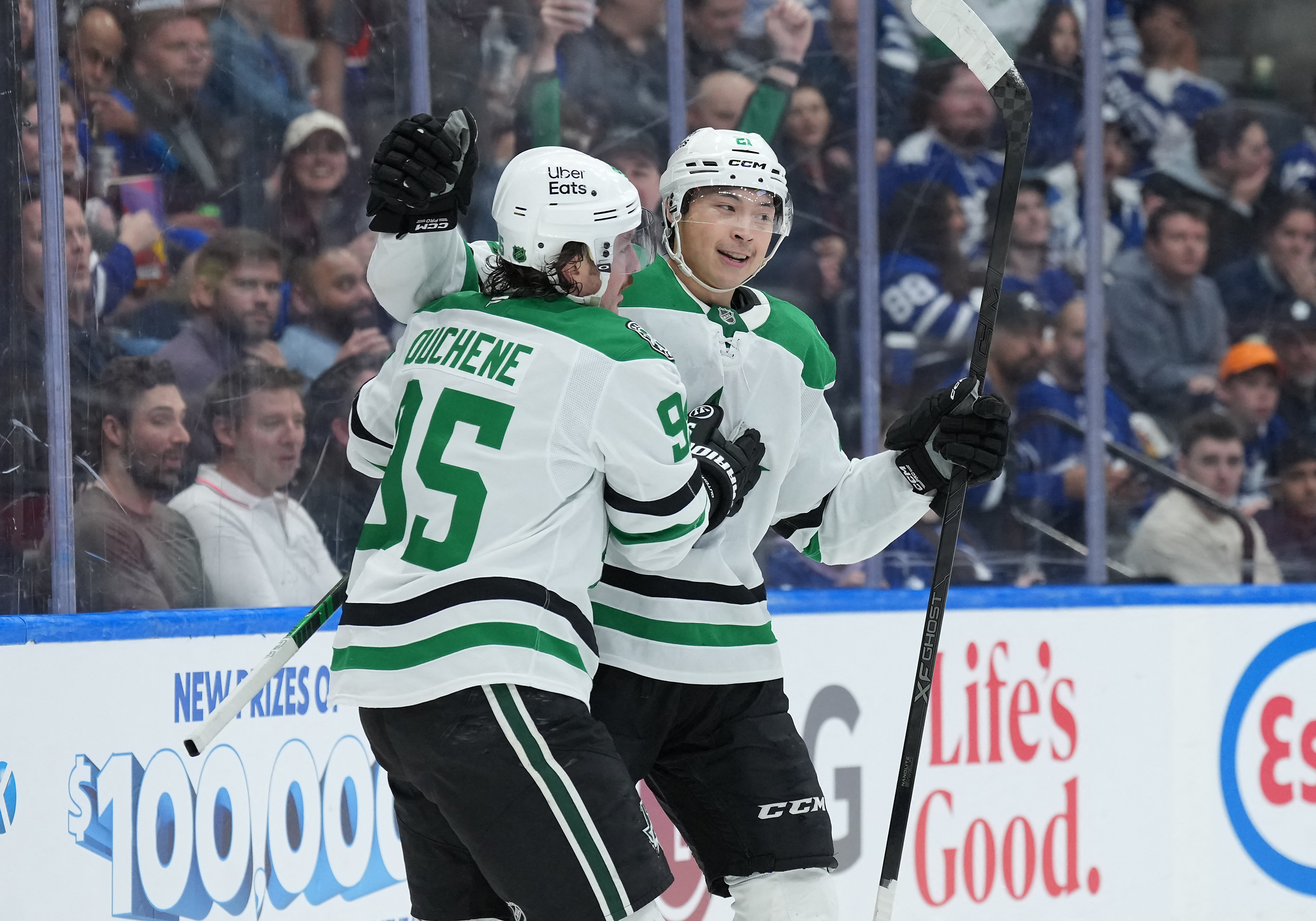 Jason Robertson and Matt Duchene celebrate a goal as we provide our Stars vs. Sabres prediction.