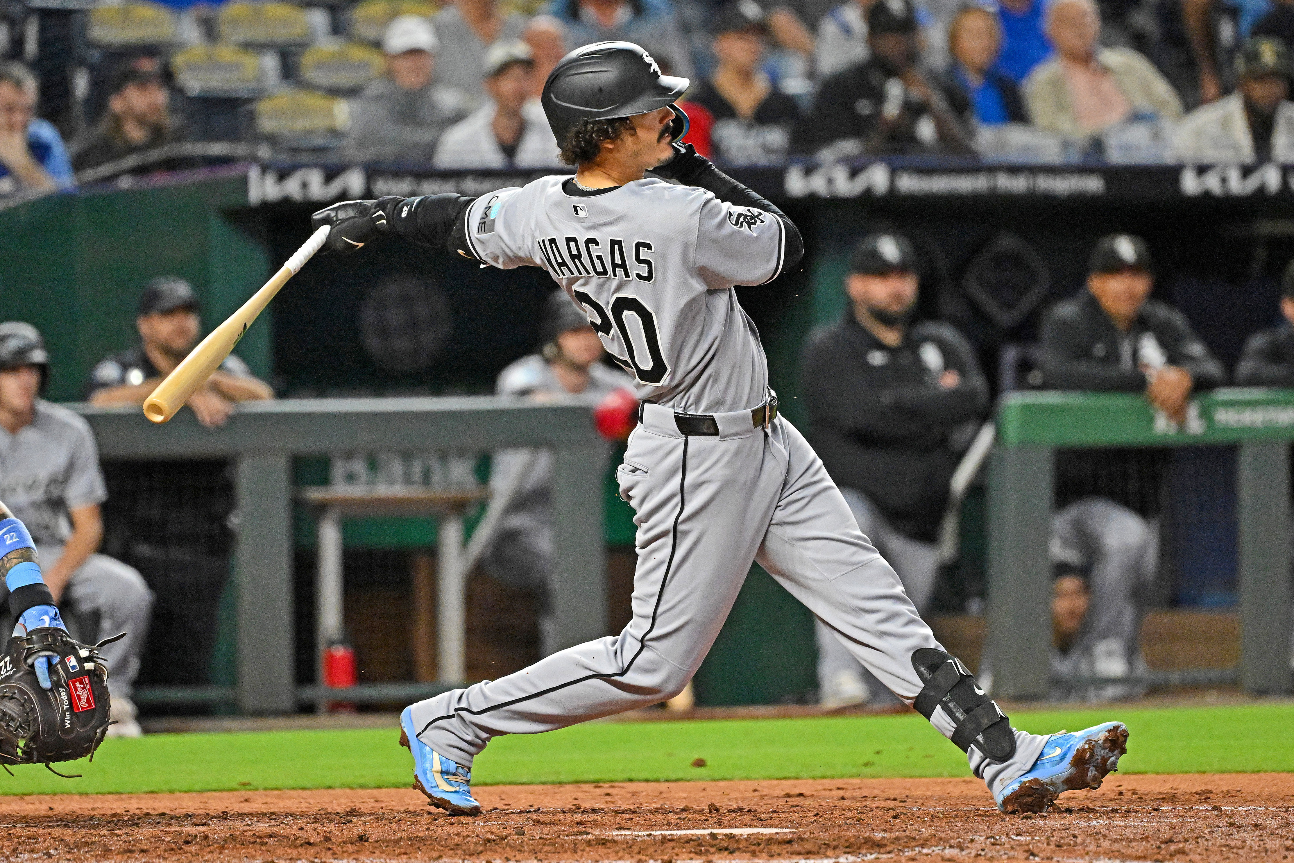 White Sox vs. Guardians Prediction & Picks: Game 2 AL Division Series Odds