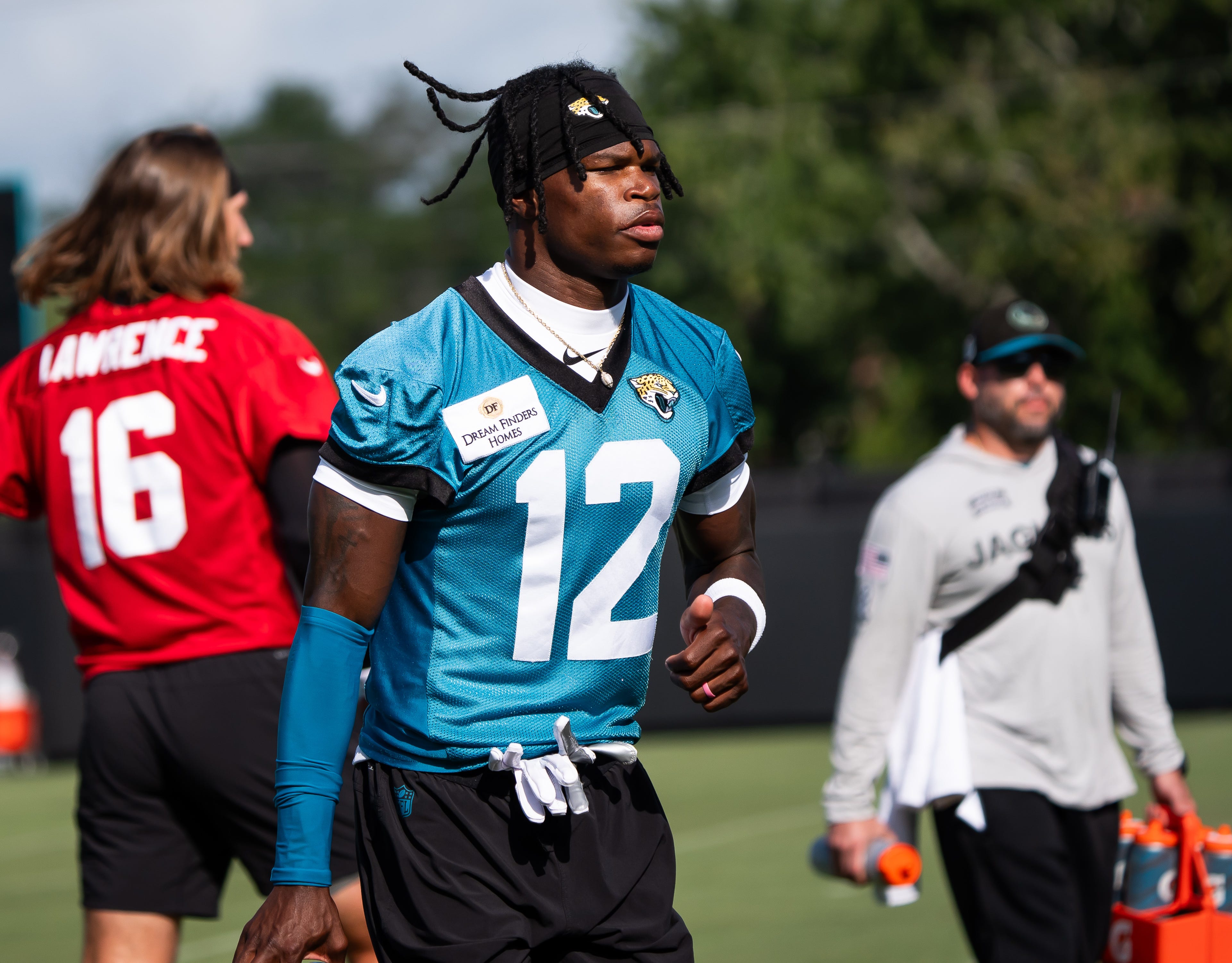 NFL Rookie of the Year Odds 2025: Prediction & Betting Favorites as Training Camp Begins