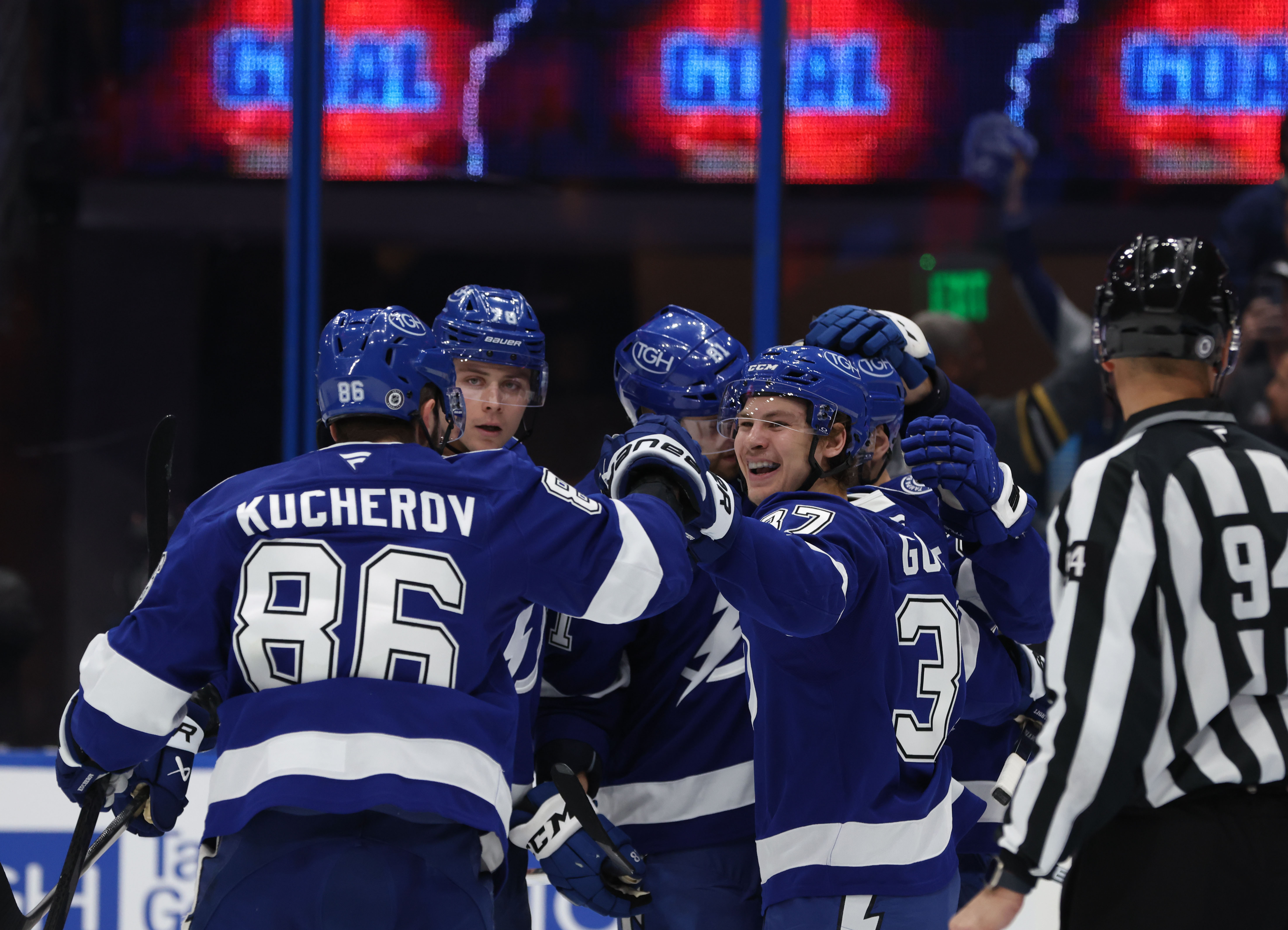 Lightning vs. Hurricanes Odds, NHL Player Props & Score Predictions for Tonight