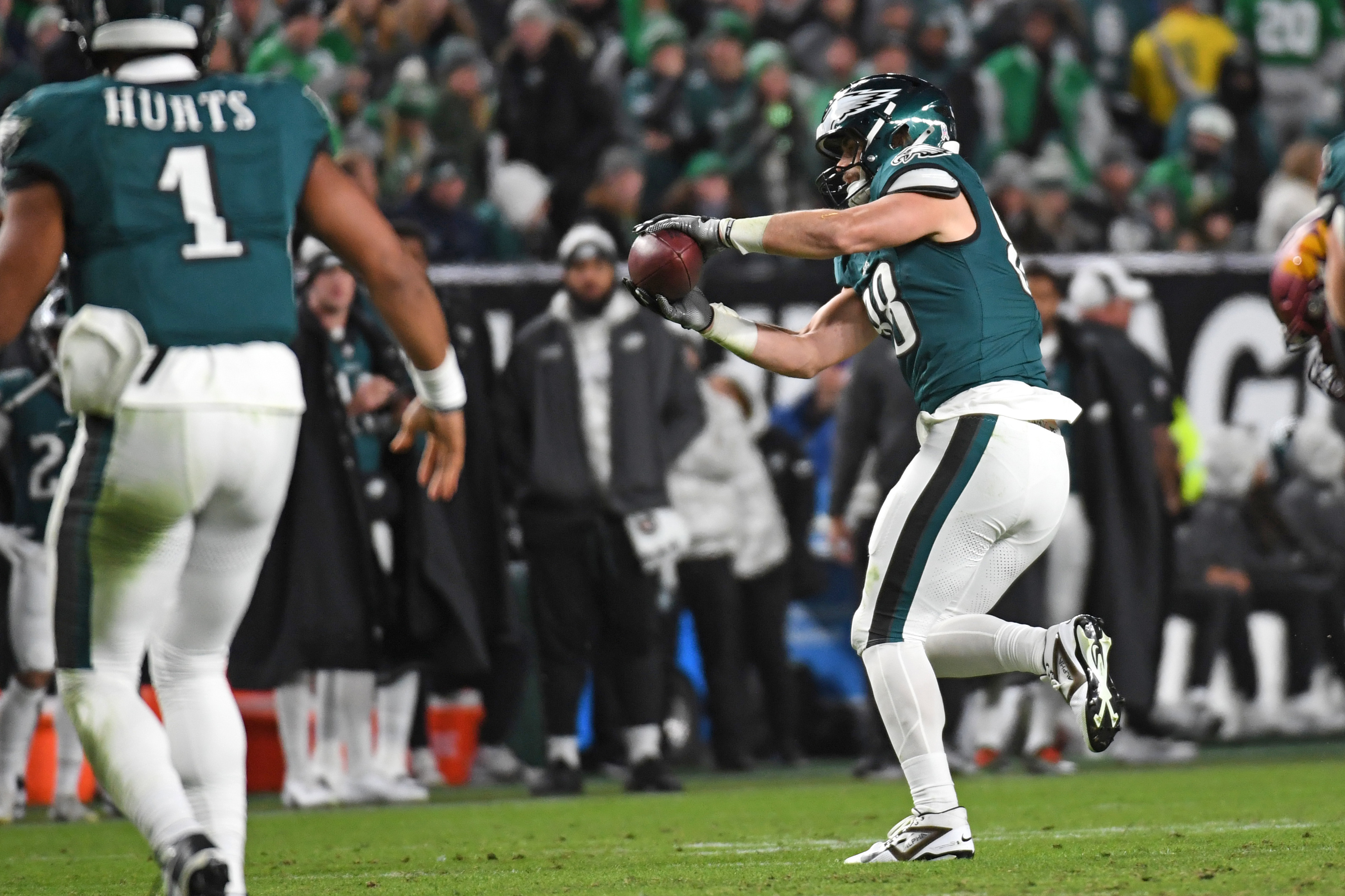 Eagles vs. Rams Prediction Tonight: Sunday Night Football Odds & SNF Picks