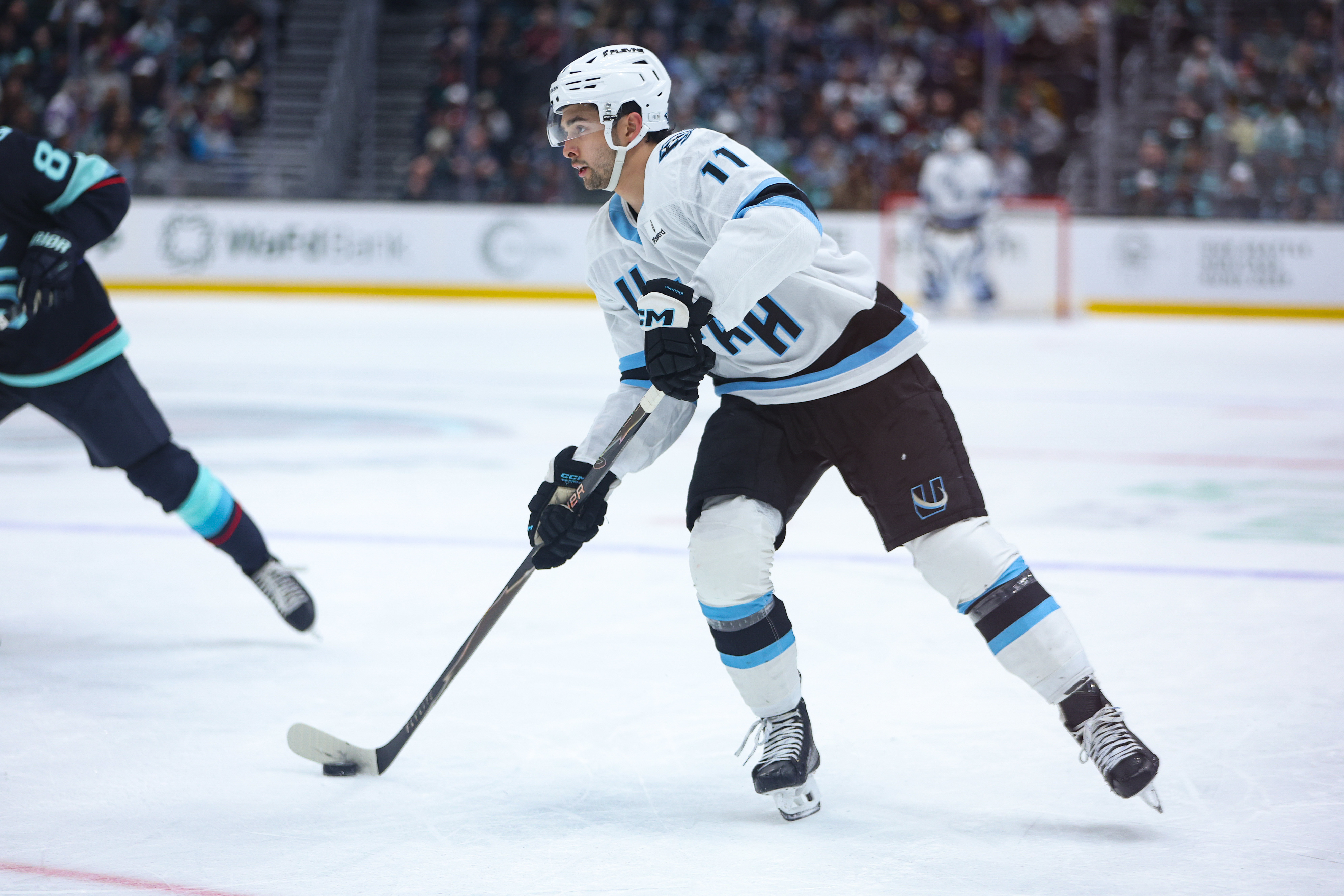  Dylan Guenther - who's featured in my anytime goal scorer predictions - looks to shoot.