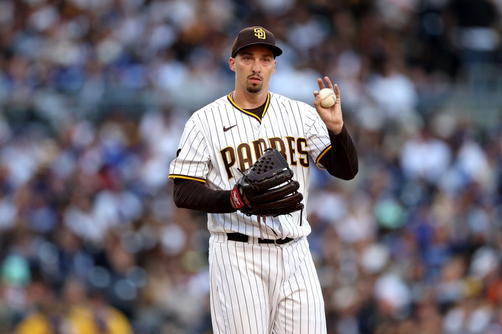 Who wins the NL Cy Young: San Diego Padres' Blake Snell or Cubs' Justin  Steele?