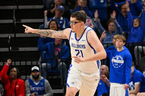 🏀 College Basketball Predictions Tonight: Avila To Put on "College Jokic" Performance  