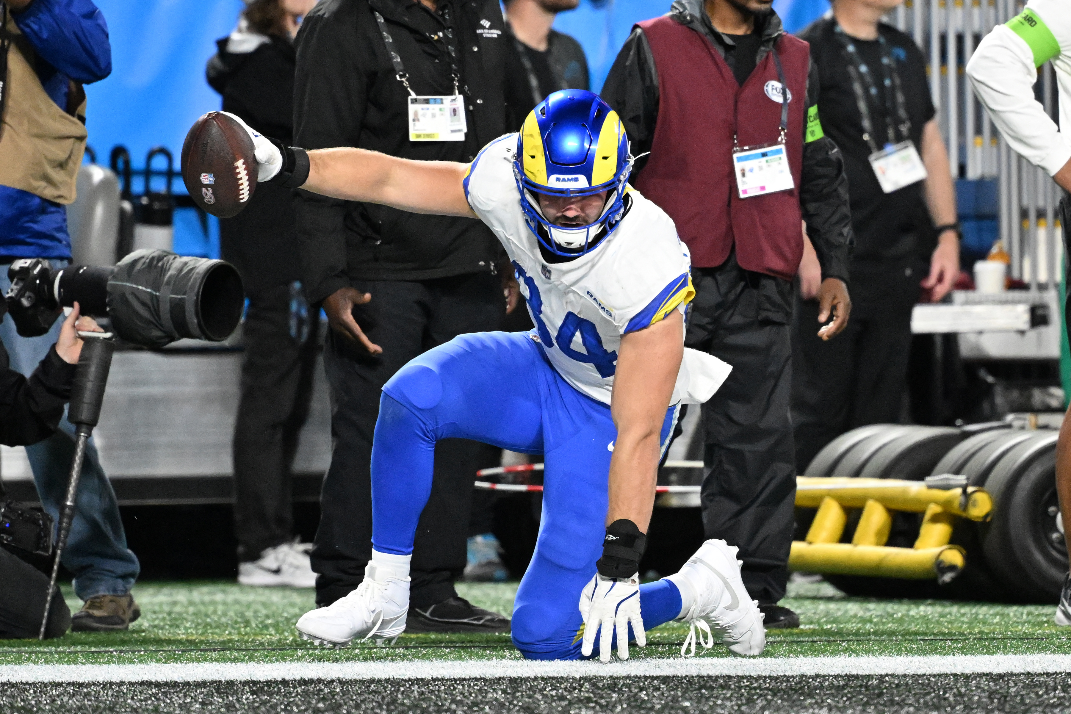 Who'll Play in the Super Bowl? Conference Championship Odds & Super Bowl 60 Matchup