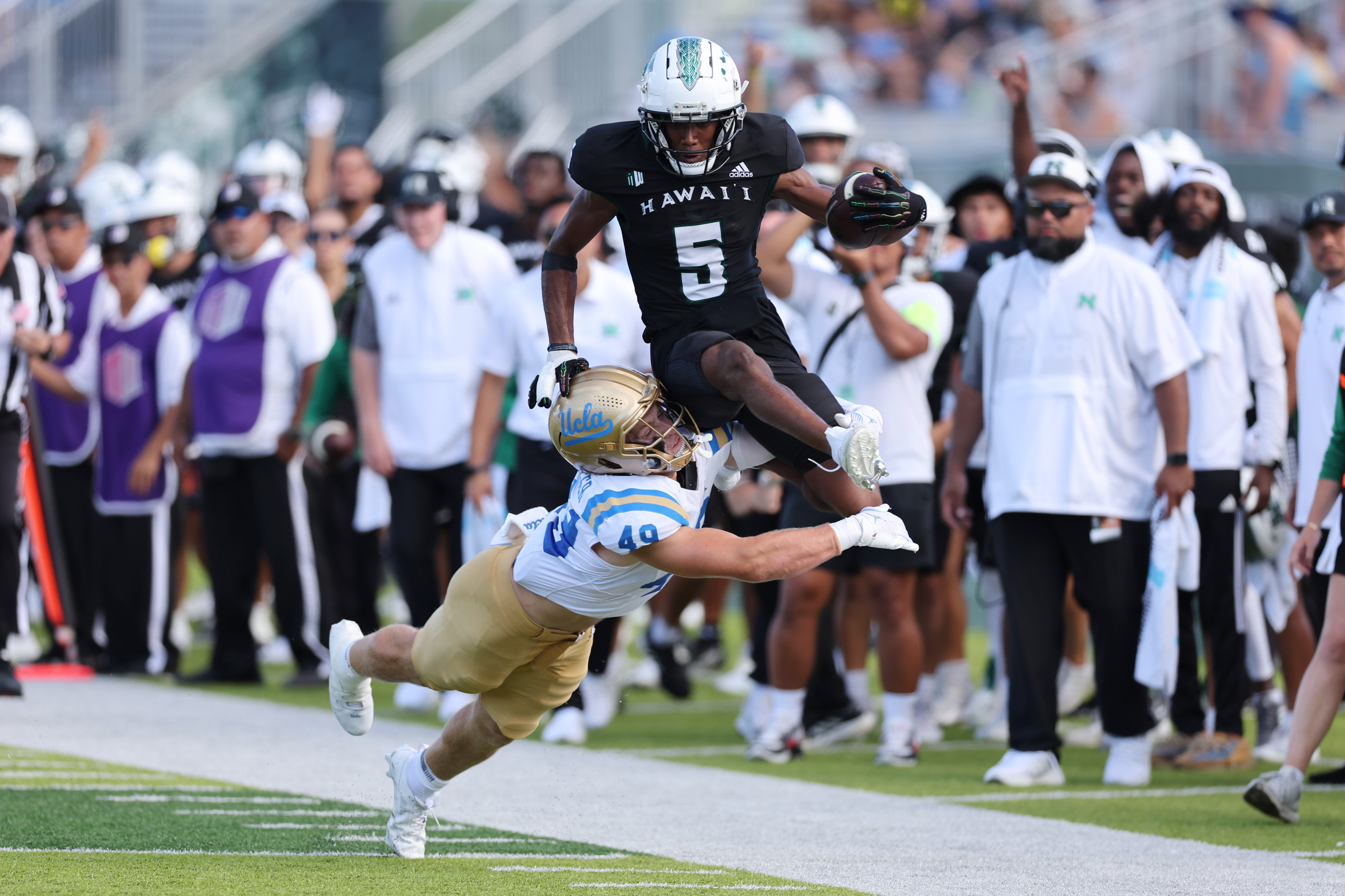 College Football Week 0 Against the Spread Picks: Best Bets for Marquee Games