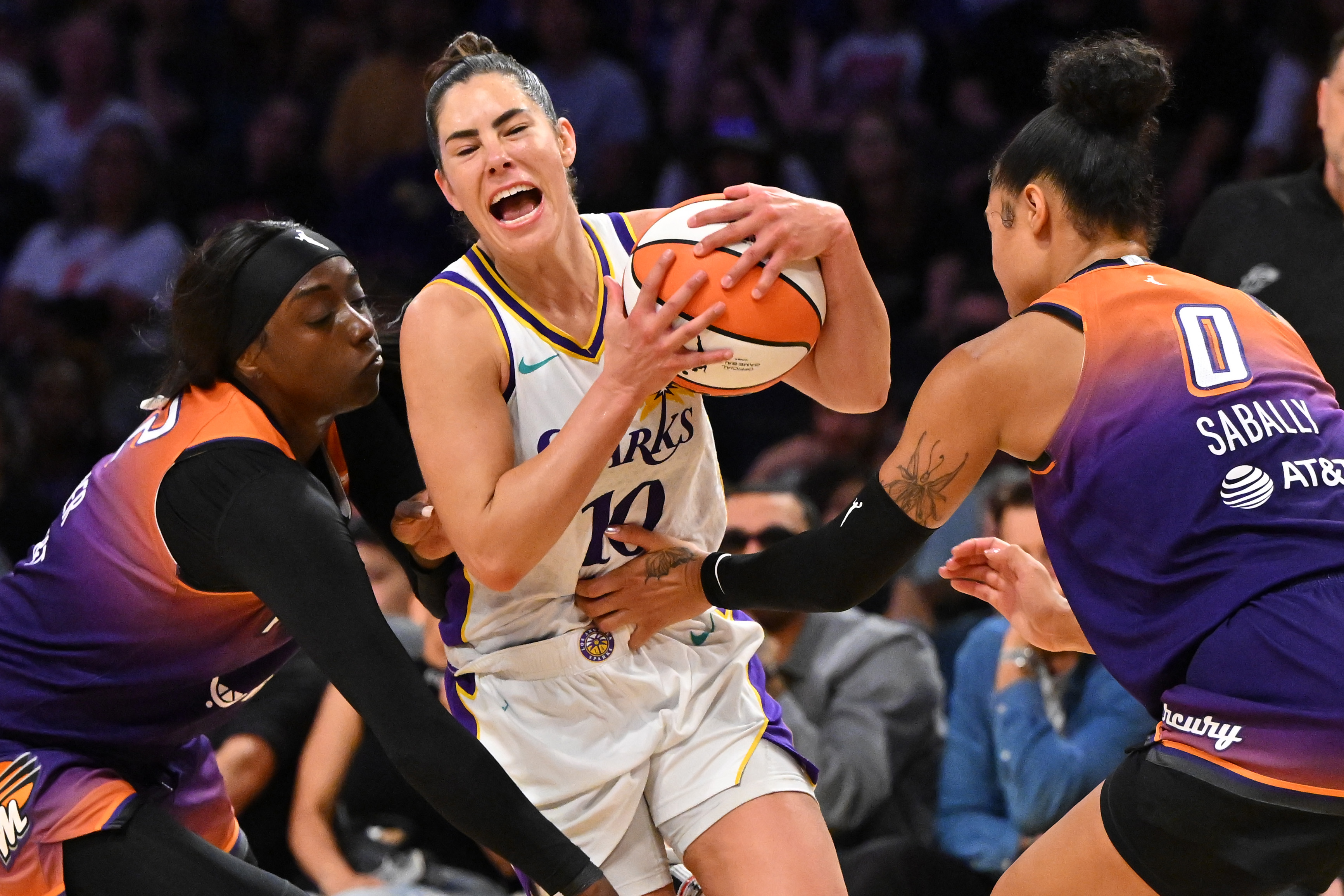 Fever vs. Sparks Prediction, WNBA Betting Odds & Expert Picks: Friday, Aug. 29
