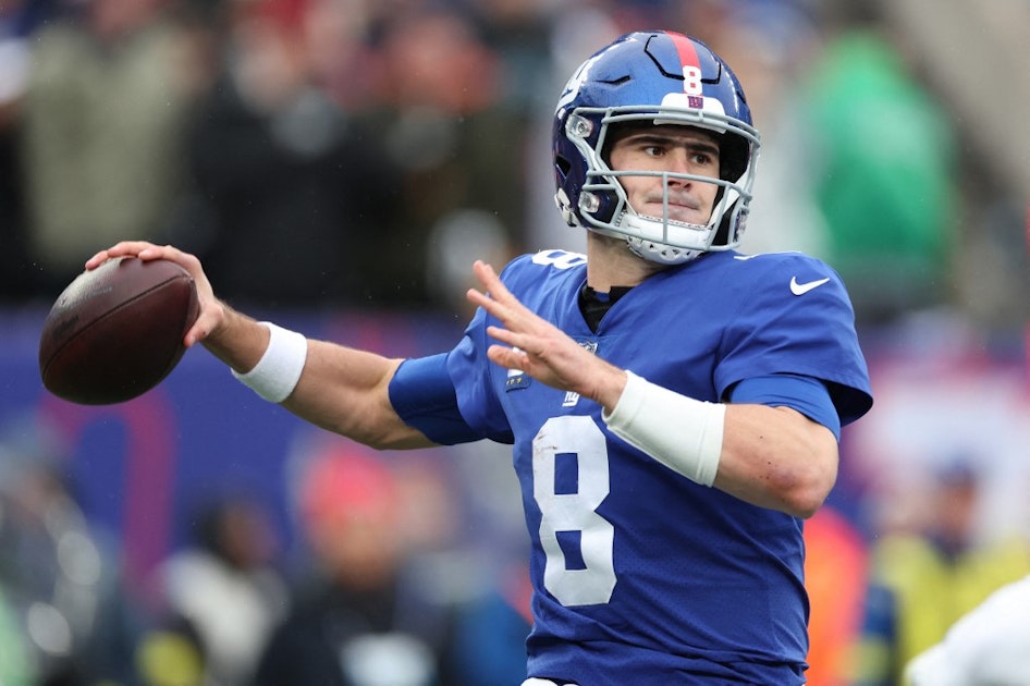 Giants vs. Commanders Odds, Picks, Predictions Week 15: Will New York  Continue Underdog Success?