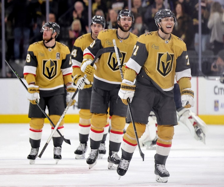 Oilers vs. Golden Knights Odds, Picks, Predictions Expect Goals to