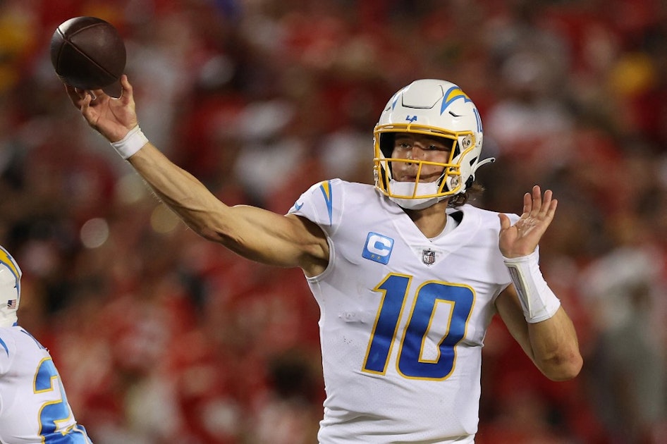 Chiefs vs. Chargers odds, prediction, betting tips for NFL Week 11