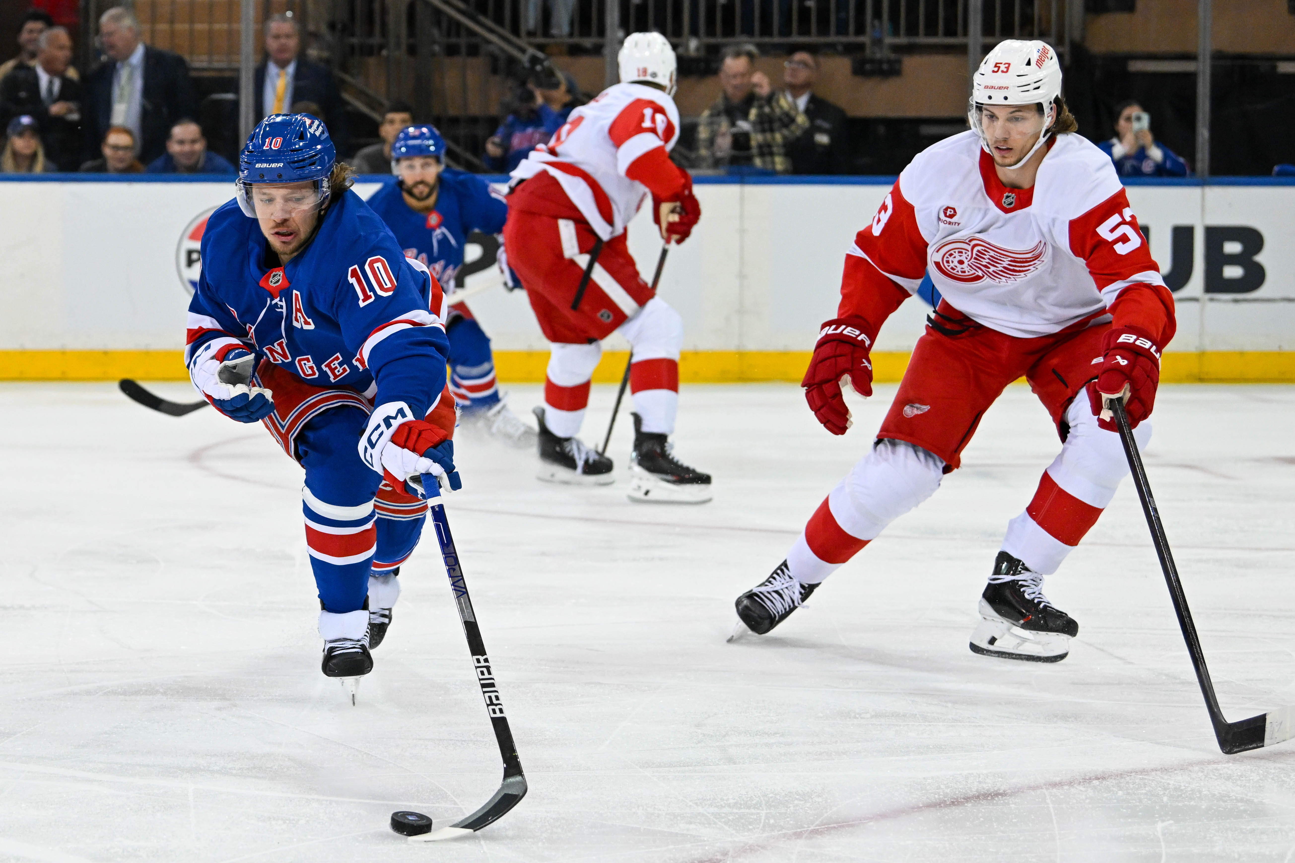 Rangers vs. Red Wings Prediction, Picks & Odds for Tonight's NHL Game